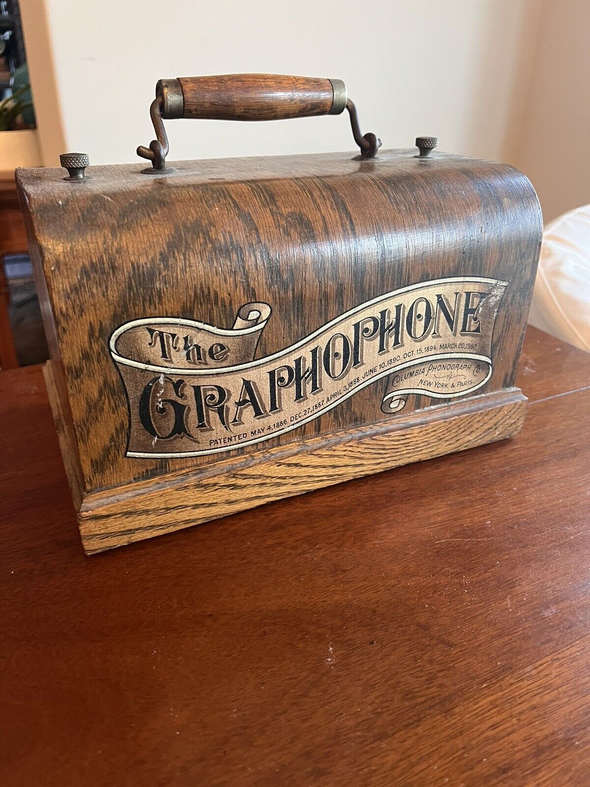 The Columbia Graphophone Phonograph Model Type Q Pat Mar 1897 Key Runs American