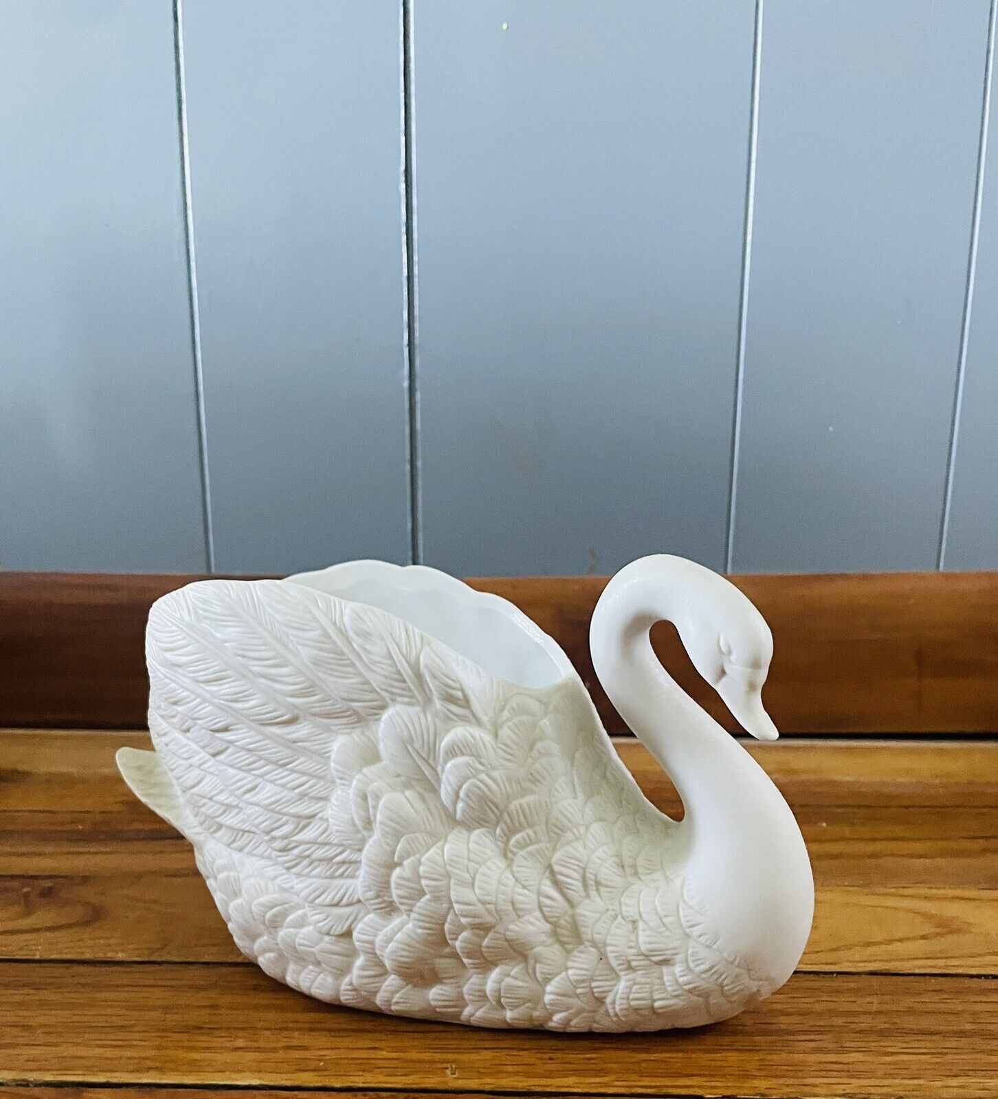 Vintage 1988 FTDA White Swan Bisque Matte Porcelain Planter