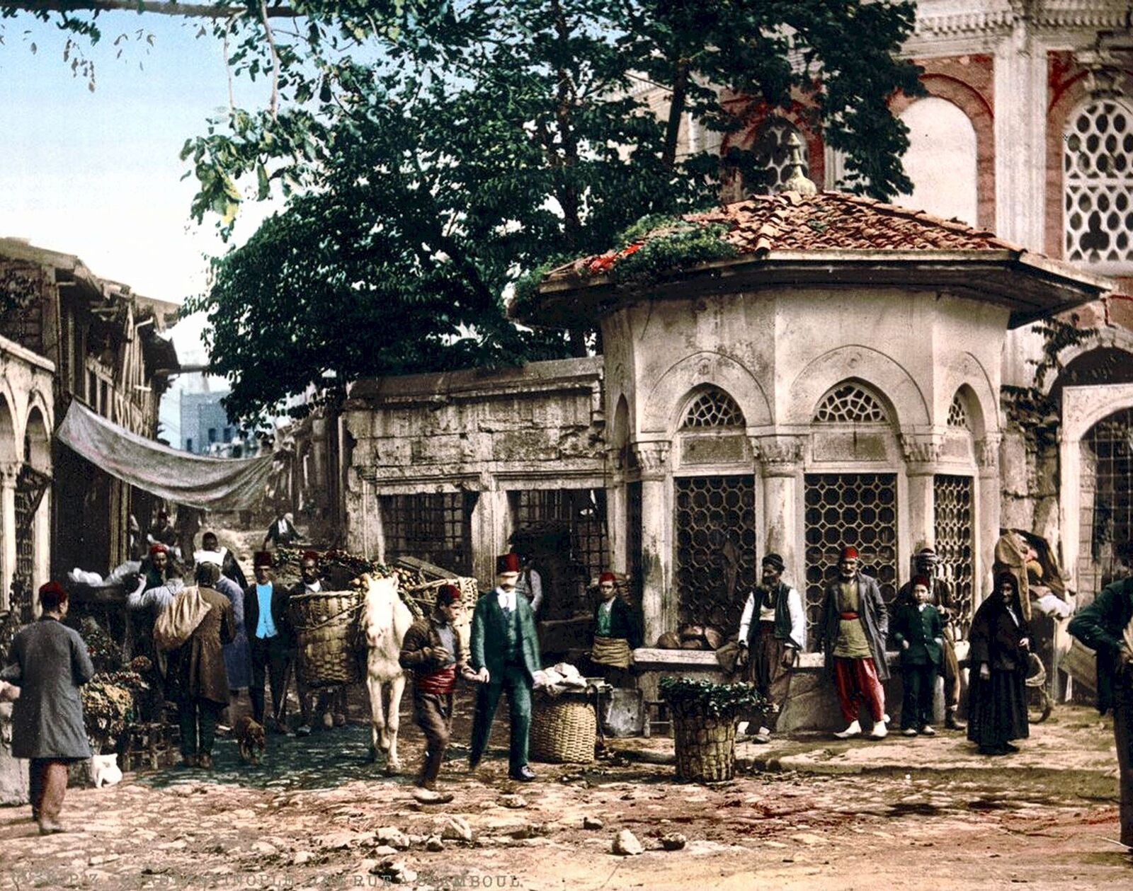 1891 CONSTANTINOPLE Turkey Street Scene PHOTO  (187-u)