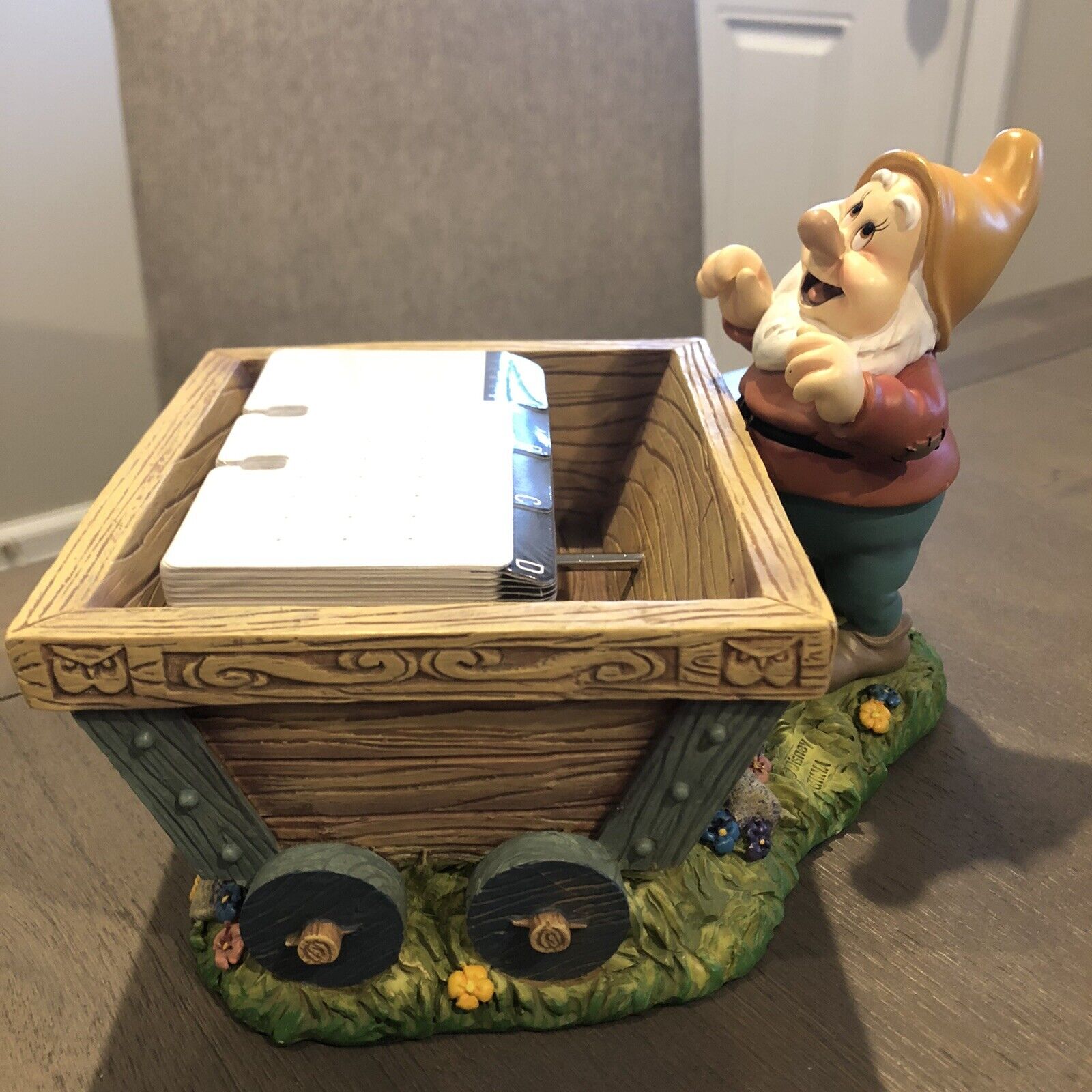 Vtg Walt Disney Parks Happy Dwarf Roladex Miner Cart Desk Figurine Piece