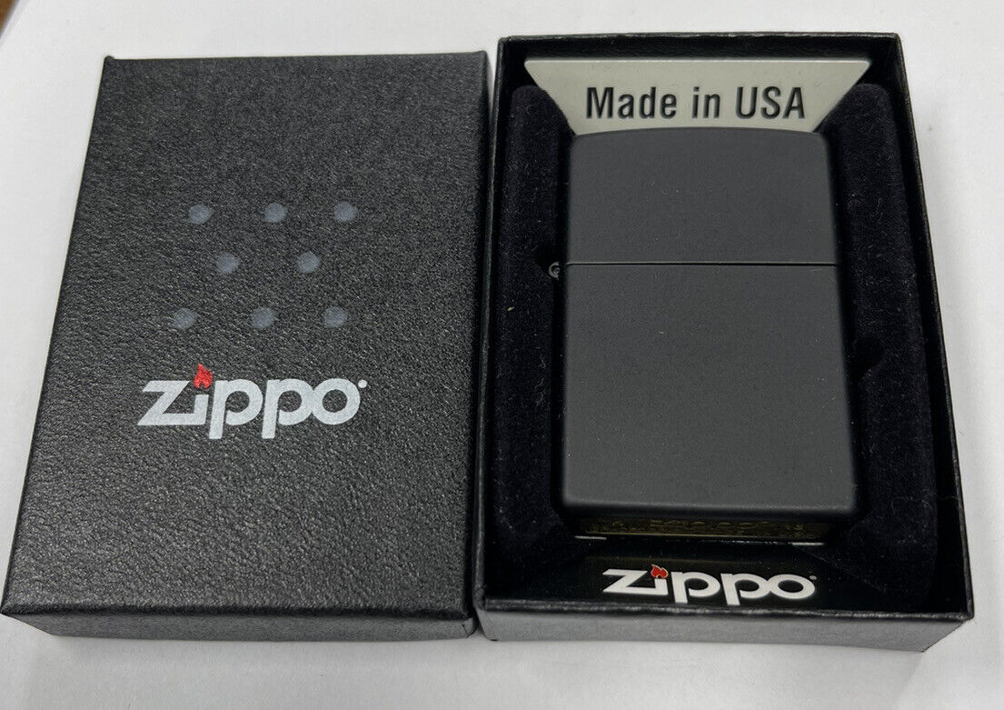 ZIPPO 2013 REGULAR BLACK MATTE LIGHTER SEALED IN BOX C107