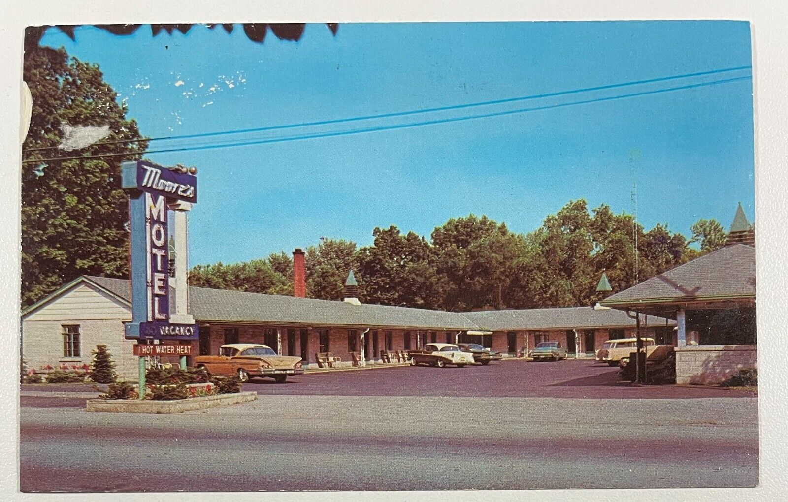 Moores Motel Postcard Berea, KY