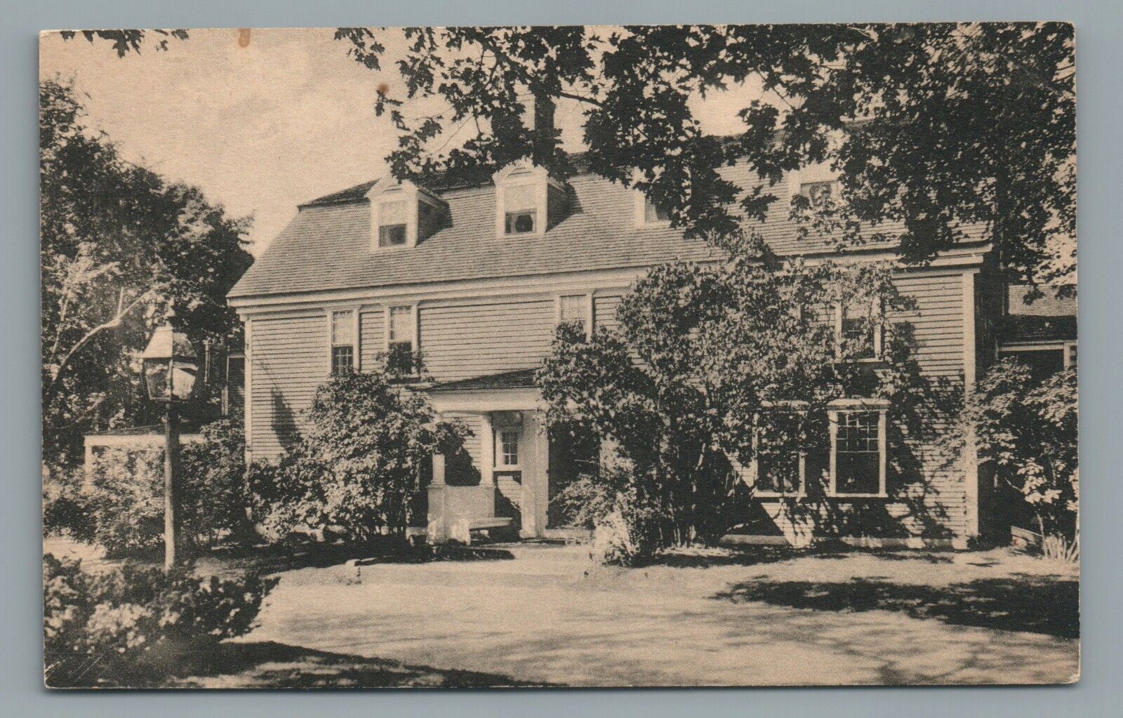 Longfellow’s Wayside Inn South Sudbury Massachusetts Vintage Postcard