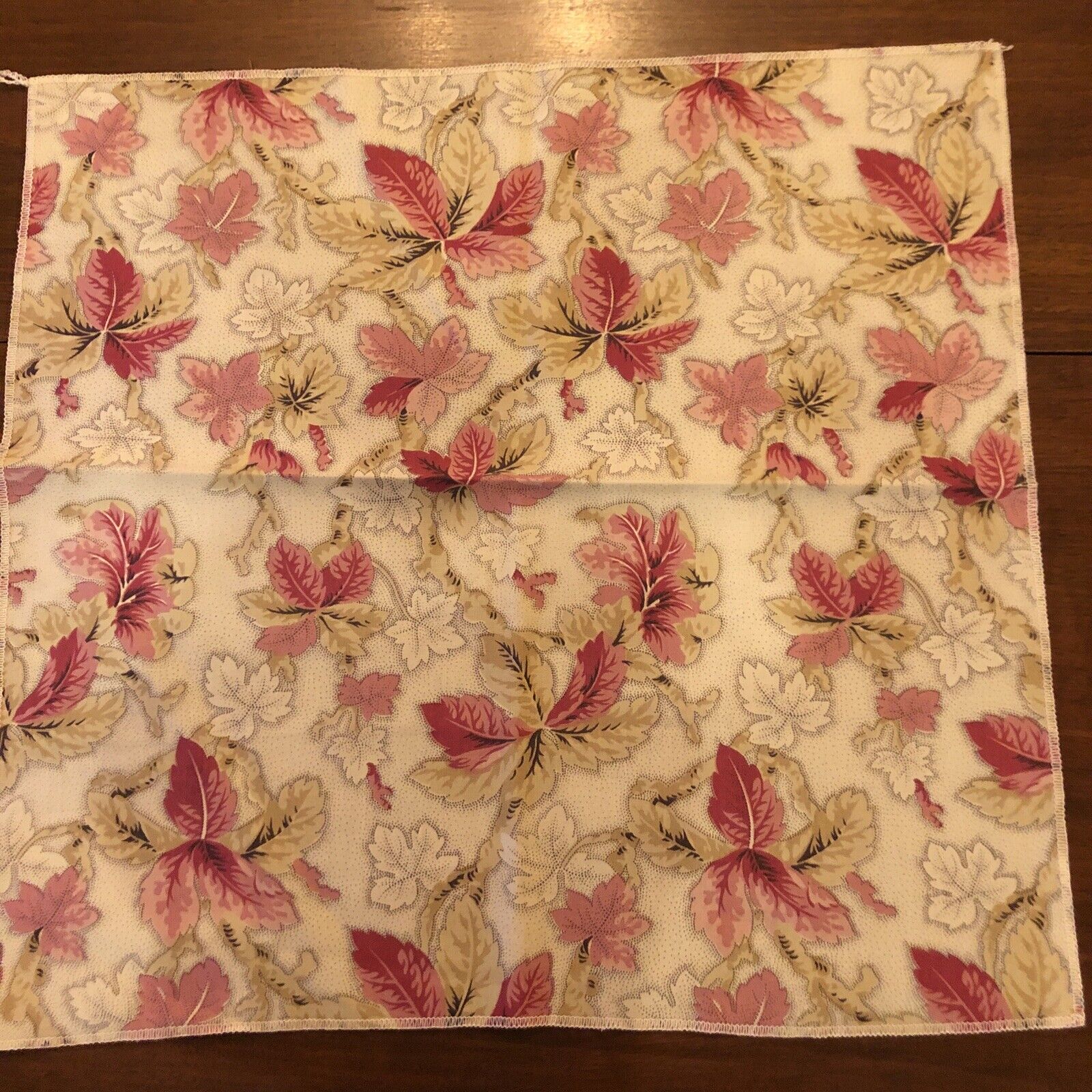 CLARENCE HOUSE VTG. FABRIC SAMPLE 17\