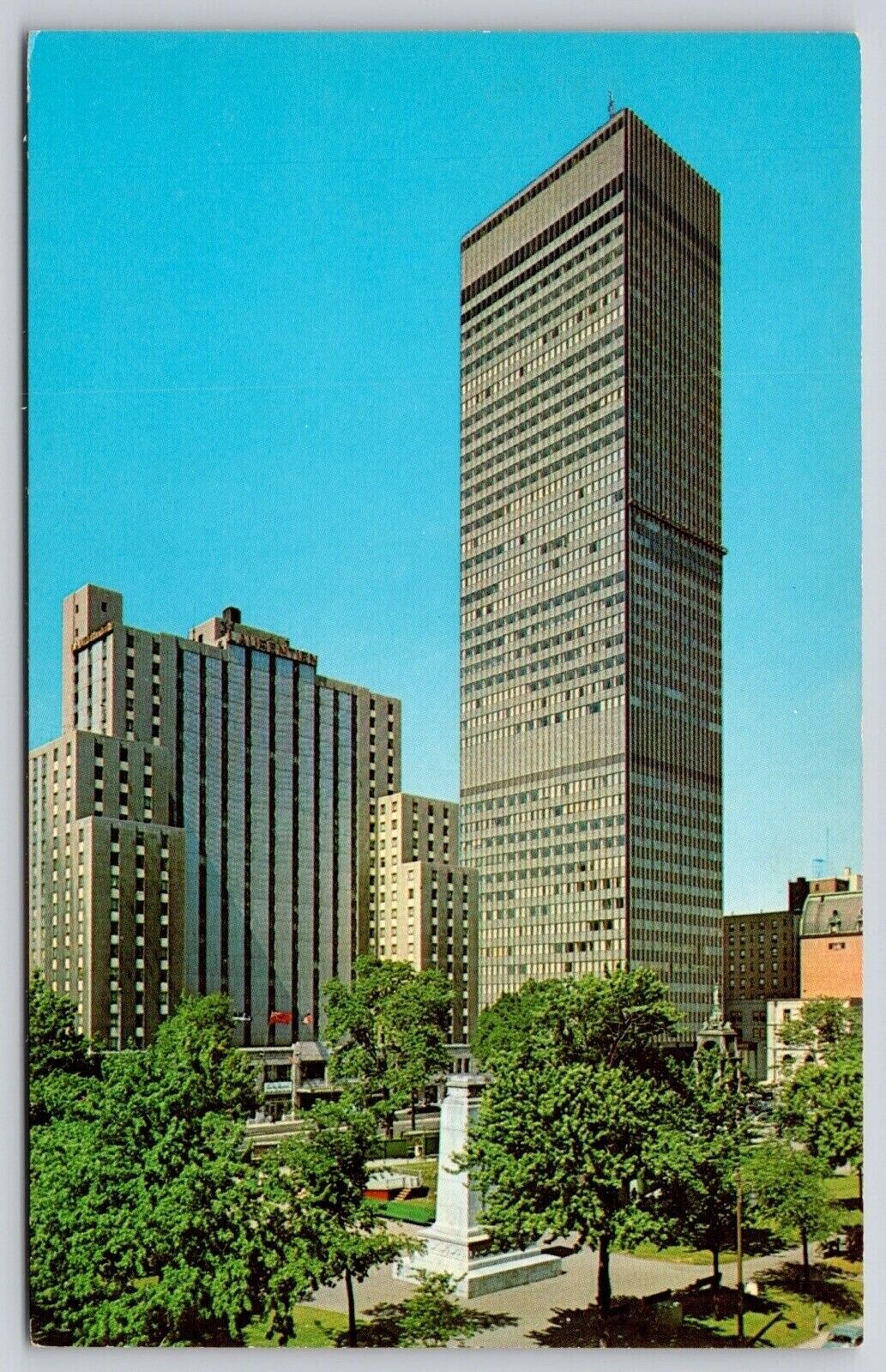 Dominion Square Park Sharaton Laurentien Hotel Imperial Bank Monument Postcard