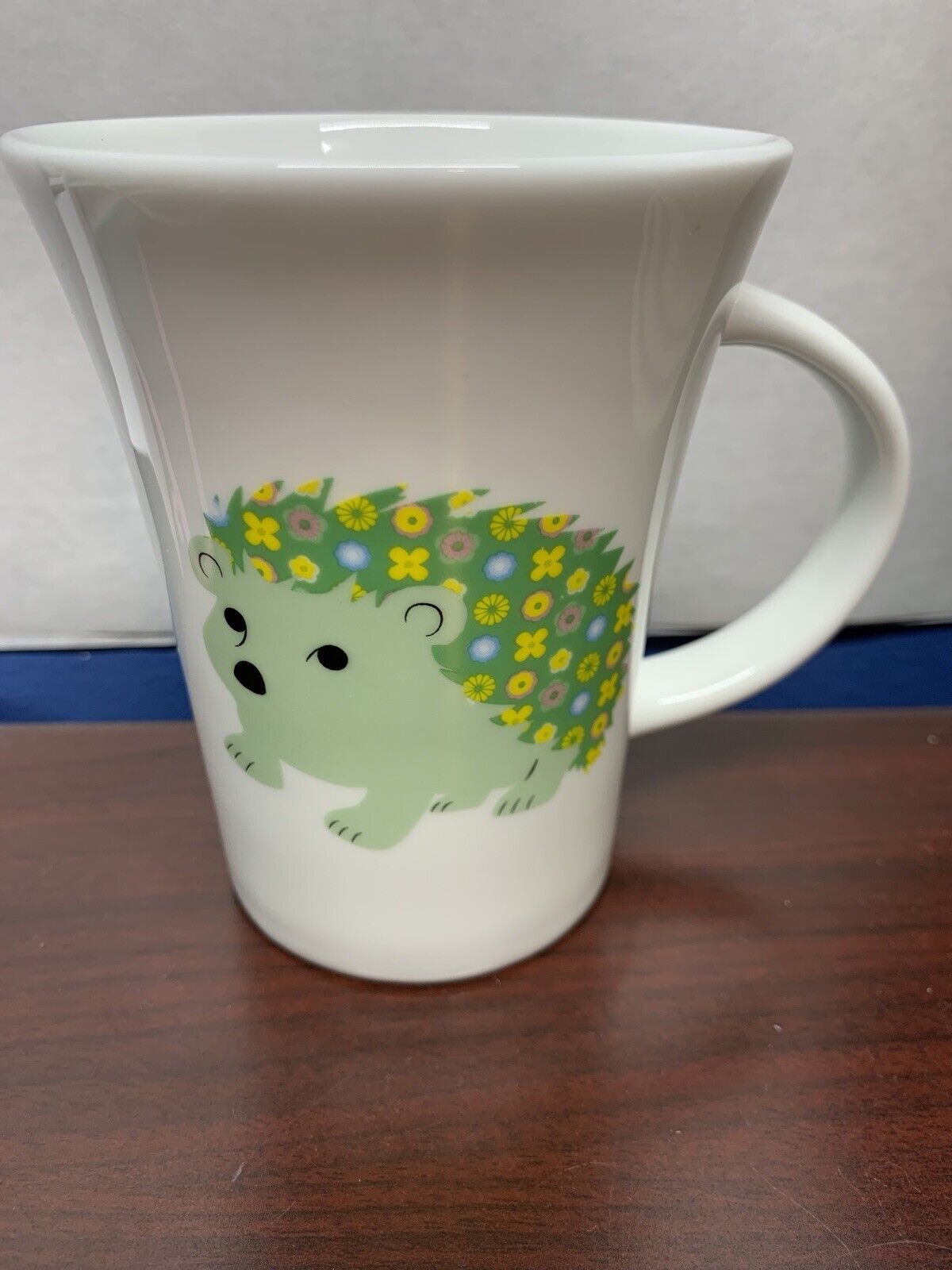 SD Graphics Blue Harbor Collection Hedgehog Coffee Mug Cup~2014