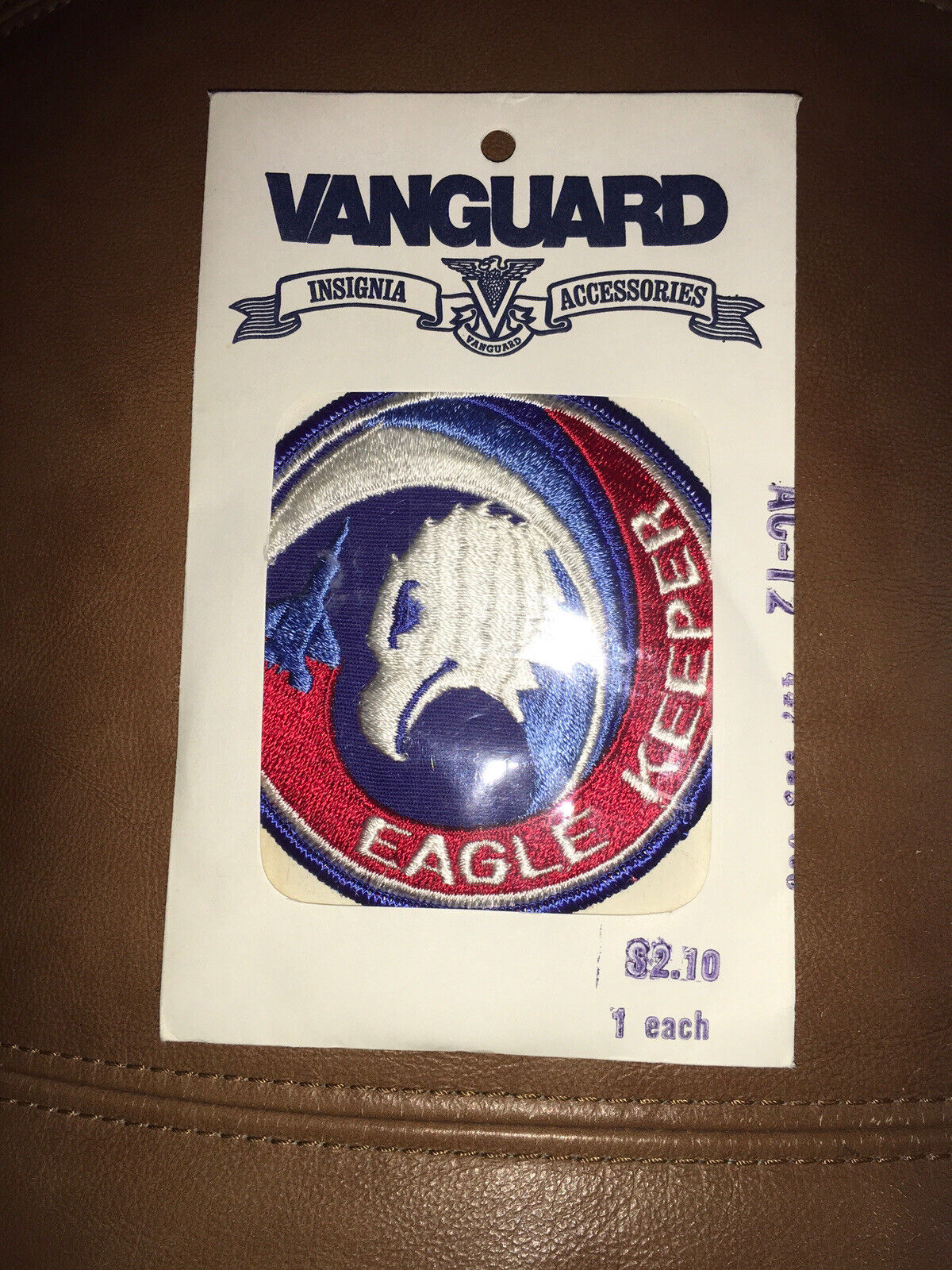 Vintage US Military Insignia Vanguard EAGLE KEEPER AC-12 NIP
