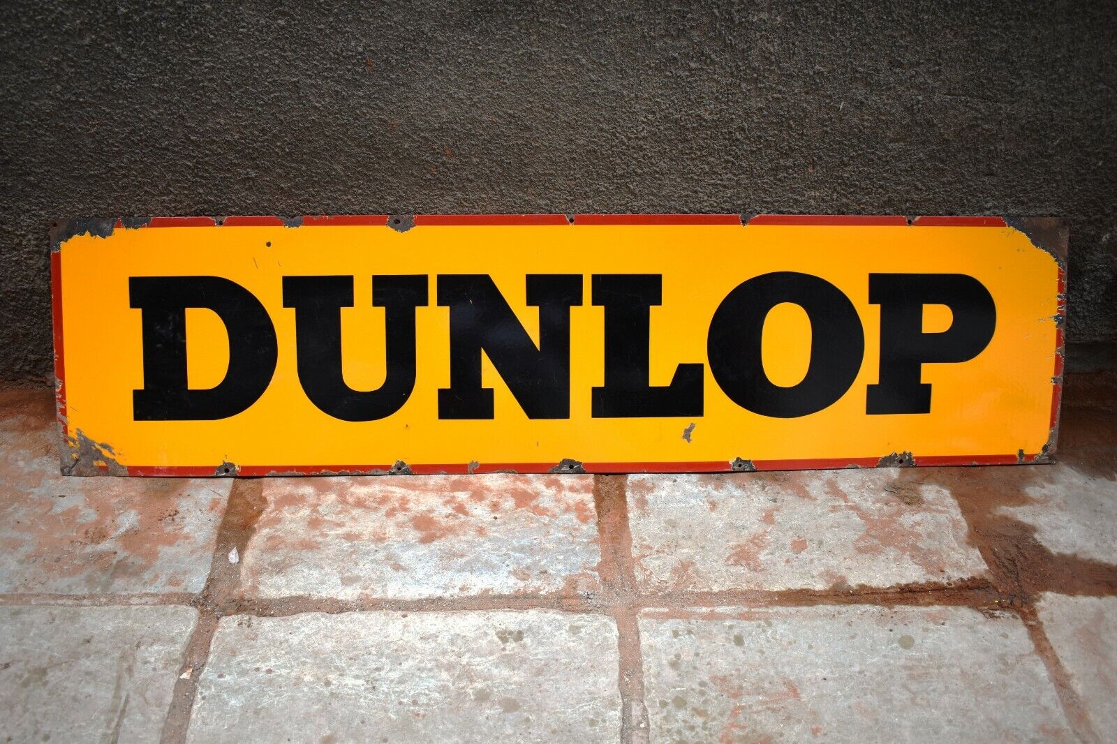Vintage Dunlop Tyre Tire Sign Porcelain Enamel Advertising Gas Pump Petrol Oil\
