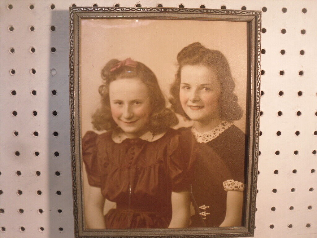 Antique Photo 2 1930s Girls Lace Collar Arrow Belt Gold Tone Buffalo NY 8x10