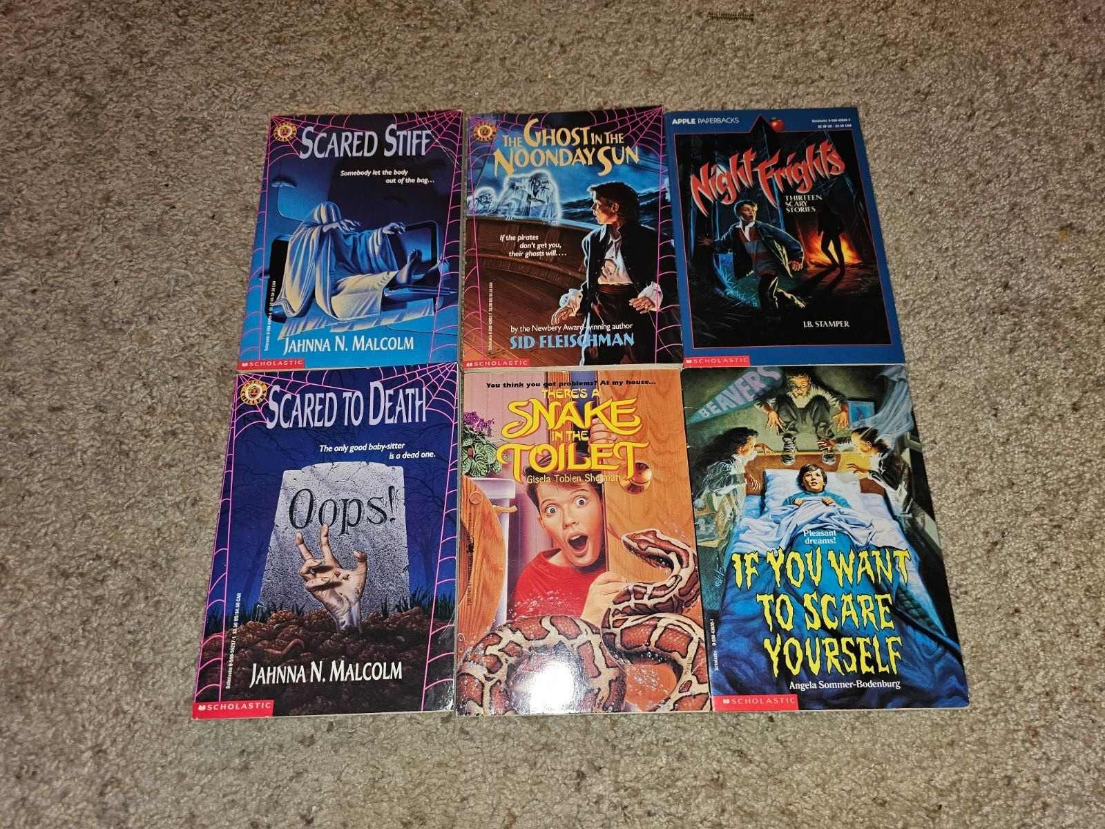 Vintage  Horror Thriller Chiller Books Apple Scholastic lot of 6