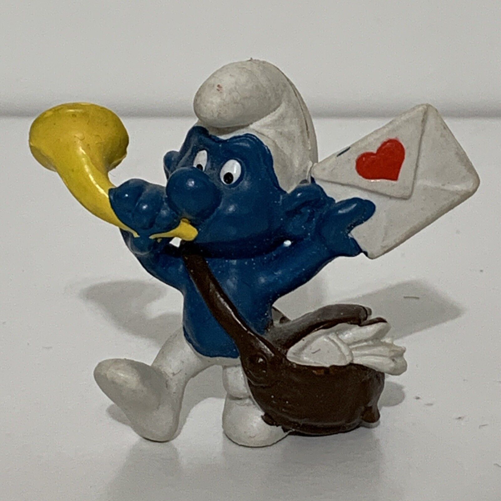Smurfs 20031 Postman Smurf Heart Letter Valentine Vintage Schleich Figure 1978
