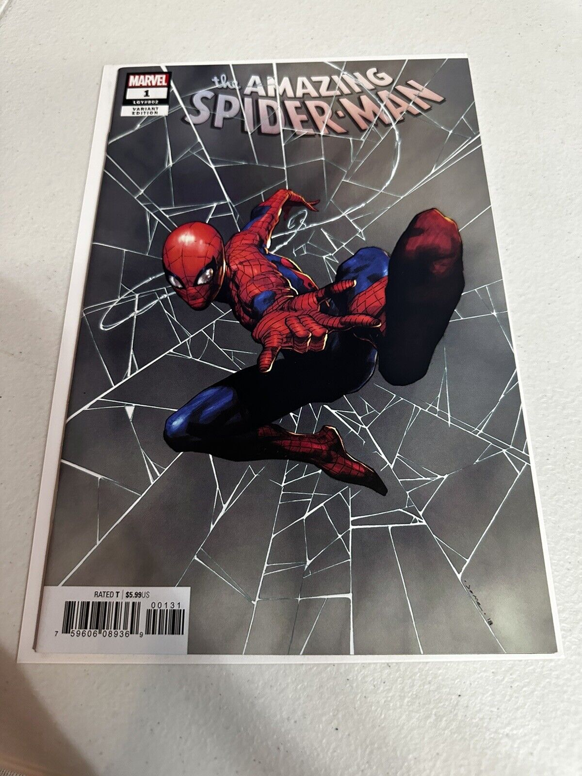 Amazing Spider-Man 1 Marvel 1:50 Jerome Opena Variant (07/11/2018)