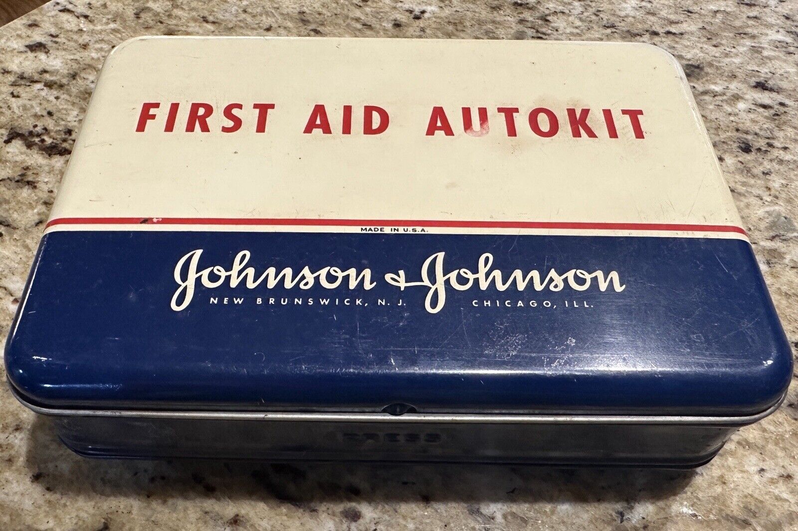 Vintage Johnson & Johnson First Aid Autokit Metal