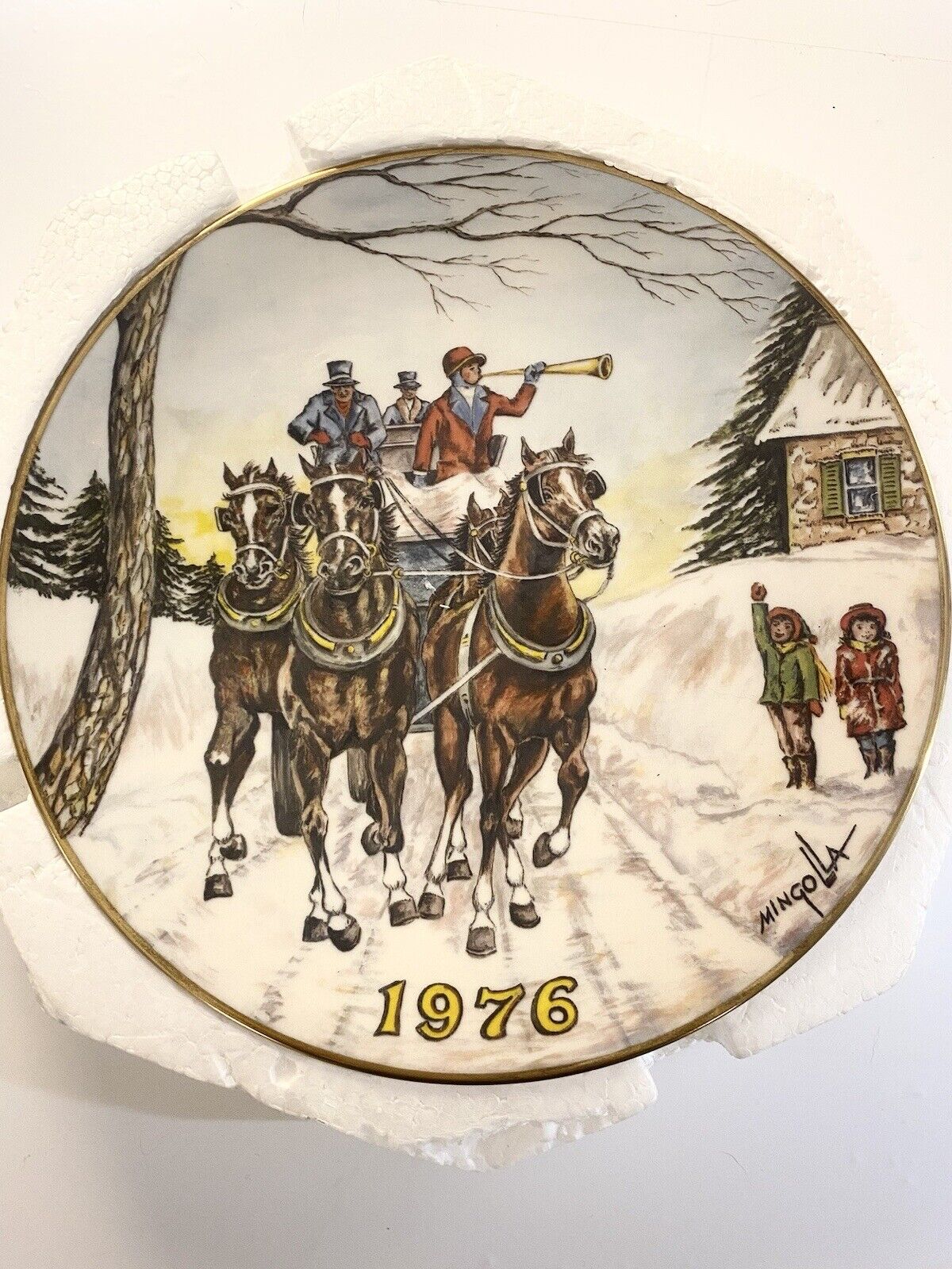 Vintage 1976 Christmas Gorham China Dom Mingolla Collector Plate