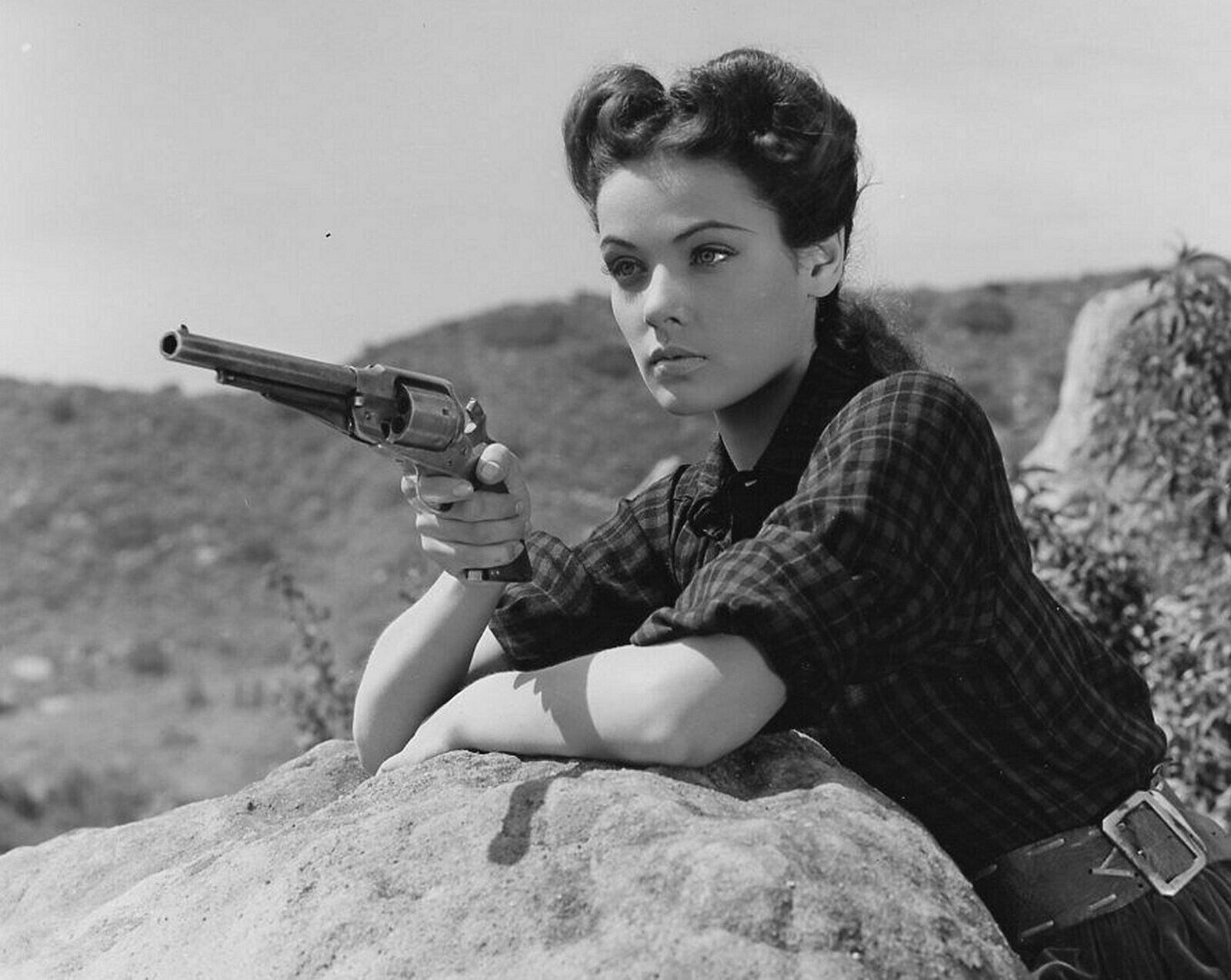 Young GENE TIERNEY in 1941 Film BELLE STARR Picture Photo 5x7