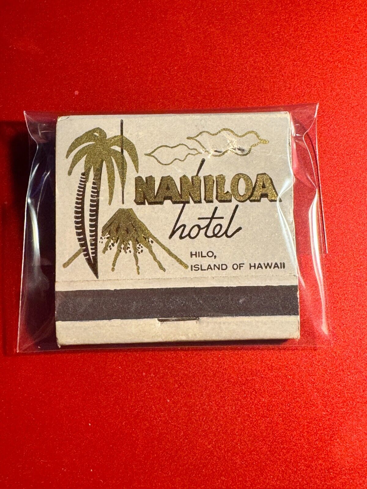MATCHBOOK - MANILOA HOTEL - HILO, HI - UNSTRUCK