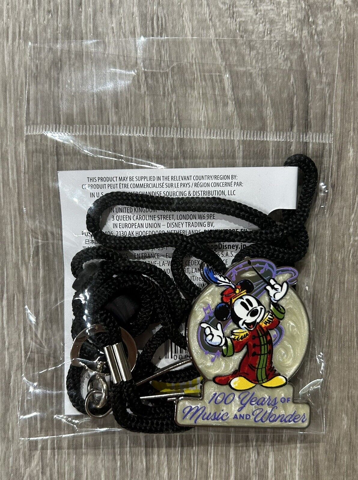 New Disney Cast Exclusive 100 Years Of Music Mickey Band Concert Lanyard