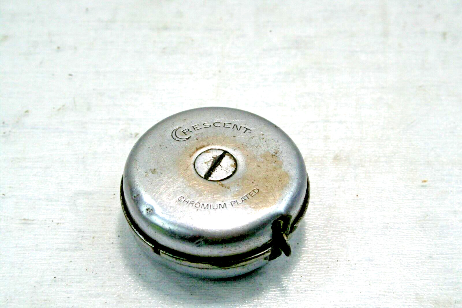 VINTAGE CRESCENT CHROME PLATED THE RUFKIN RULE CO TAPE MEASURE NO 696 