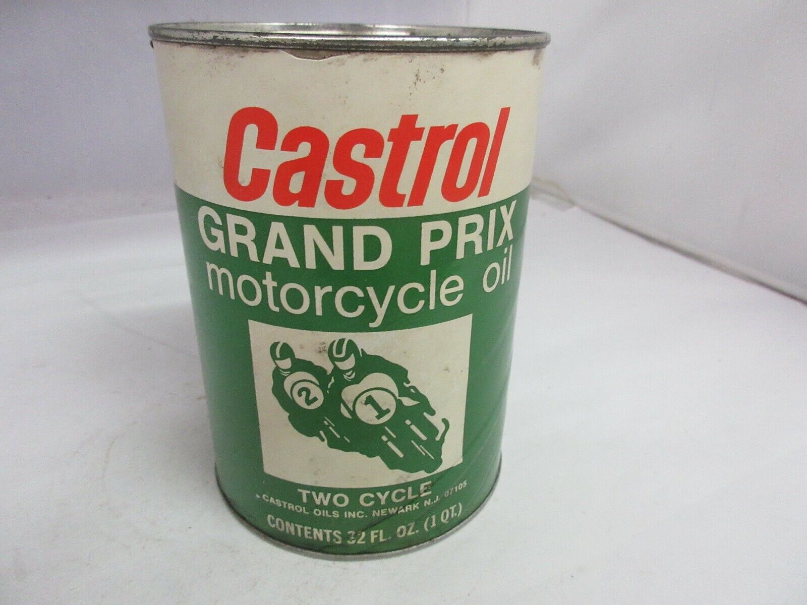 VINTAGE ADVERTISING  CASTROL MOTORCYCLE CARDBOARD  ONE QUART OIL CAN FULL  S-460