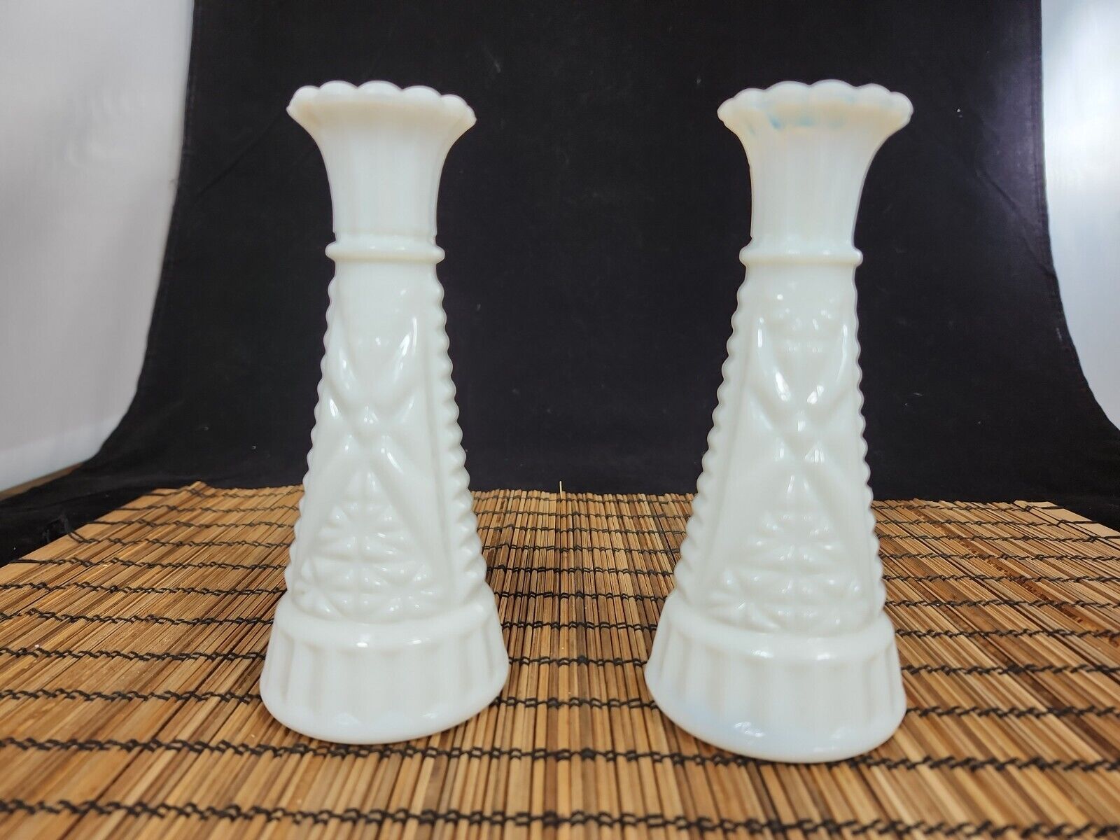 Pair of Milk Glass Bud Vases with Geometric Design, 6\