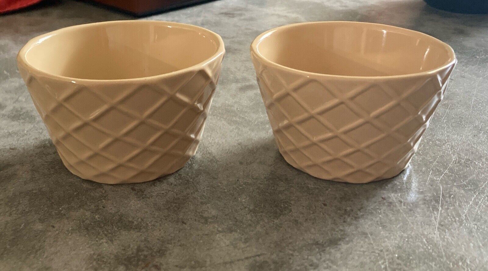 Vintage J.M. Smucker Company Waffle Cone Pattern Ice Cream Bowl Set of 2