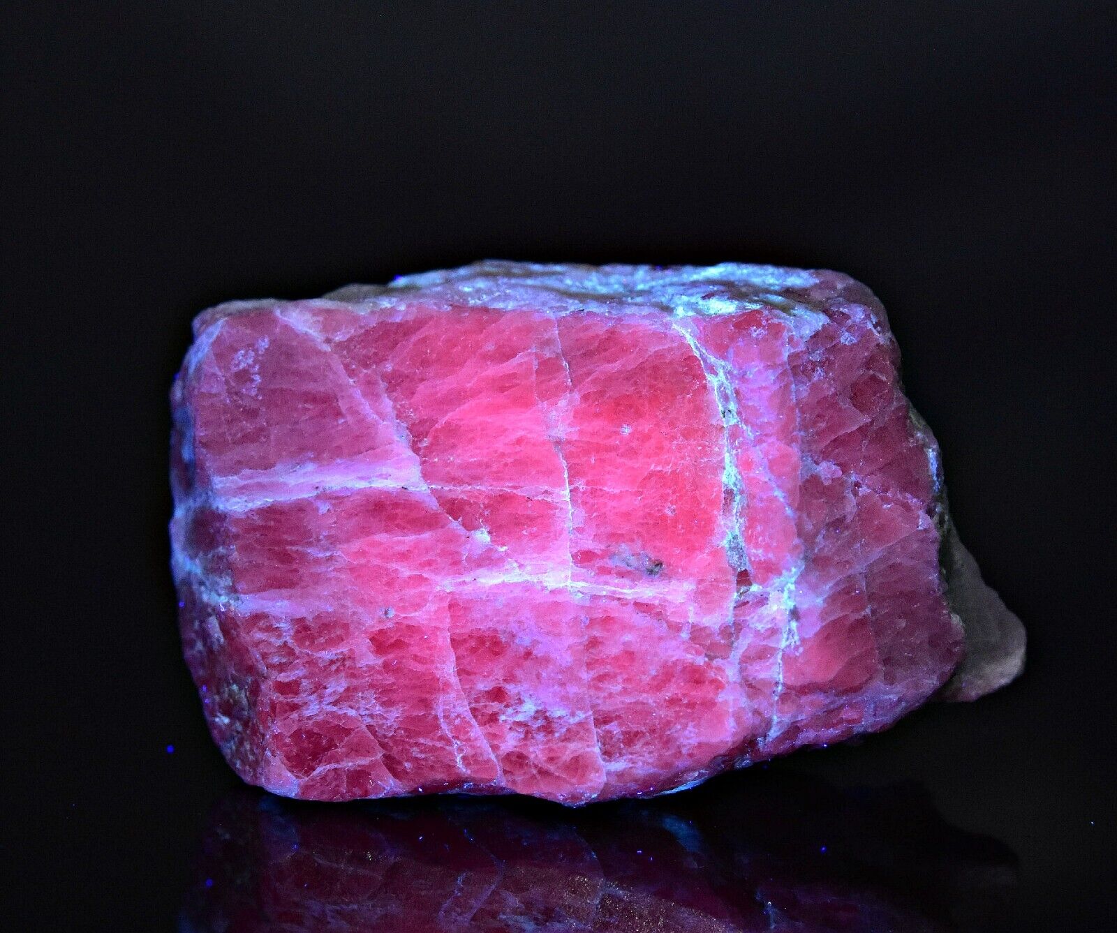 16 Gram Fluorescent Natural Hackmanite Mineral Rough Crystal From Afghanistan