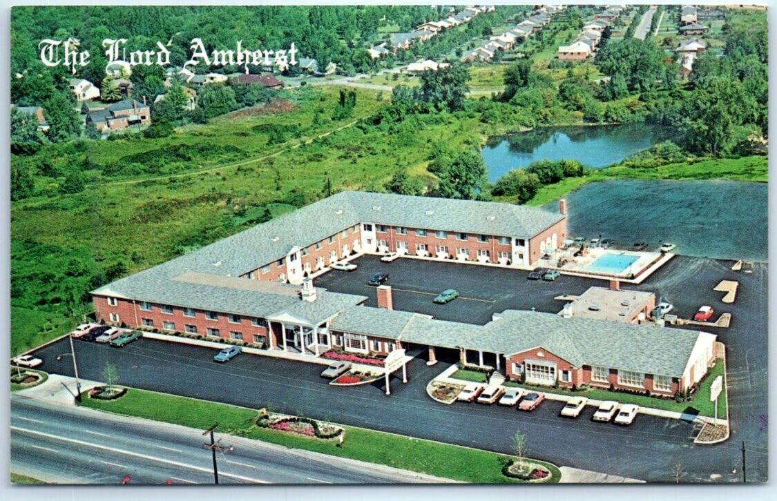 Postcard - The Lord Amherst, 5000 Main Street, Buffalo, New York, USA