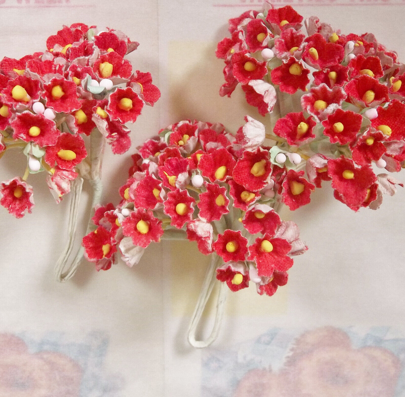 Vintage Millinery Flowers / Forget Me Nots / Red Artificial Flowers / DIY Crafts