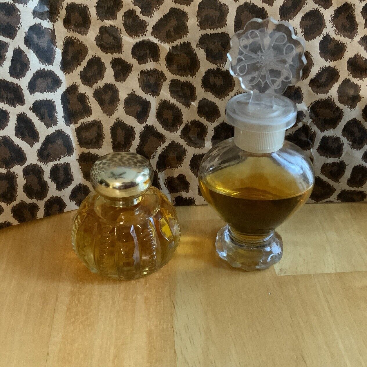 2 Vintage Avon Perfumes Minis- Lahaina (New), Unforgettable
