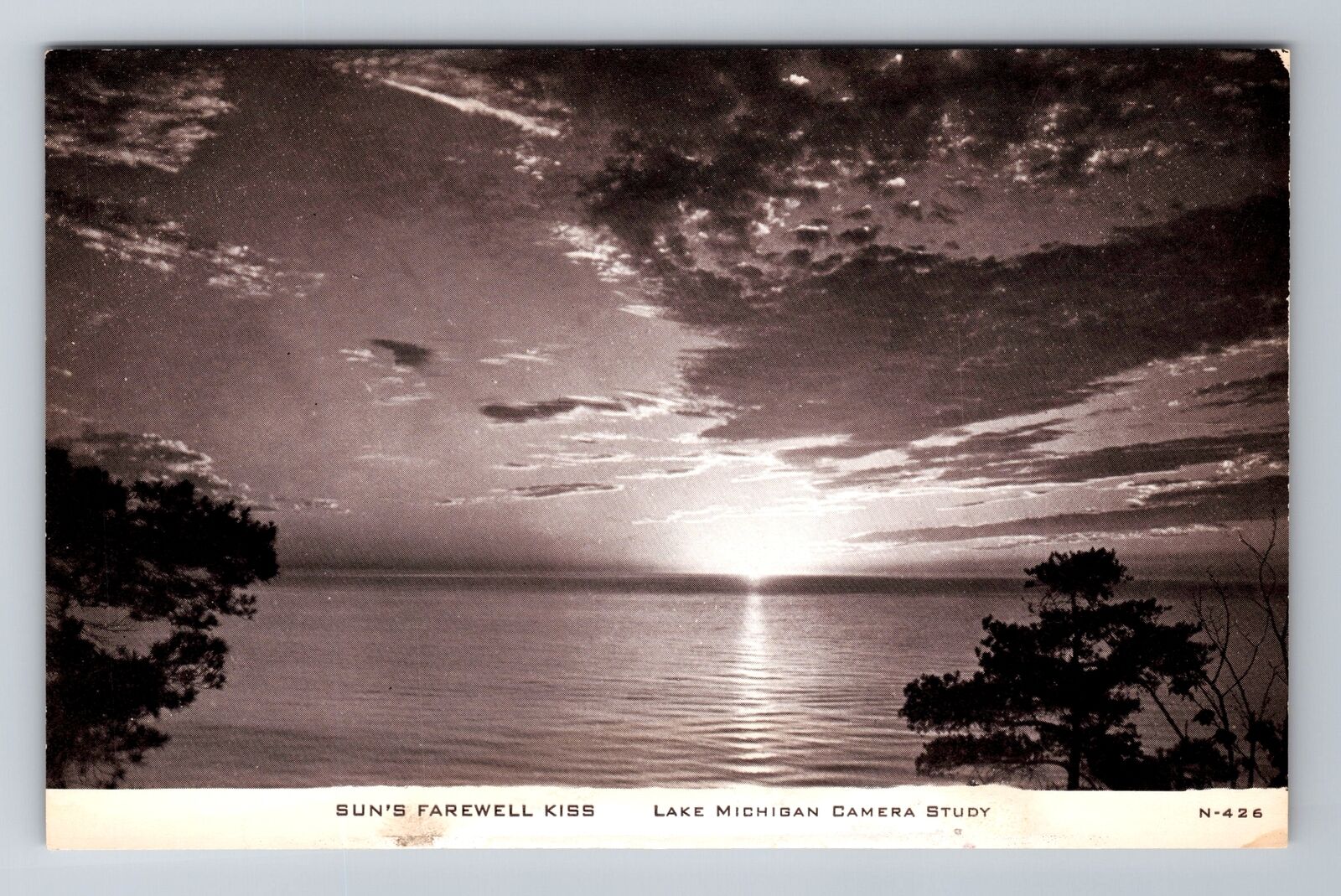 MI-Michigan, Sun's Farewell Kiss, Lake Michigan, Antique, Vintage Postcard
