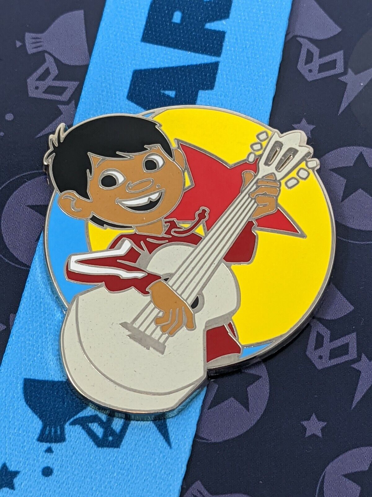 Miguel Guitar Coco Pixar Ball Starter Pack Disney Pin
