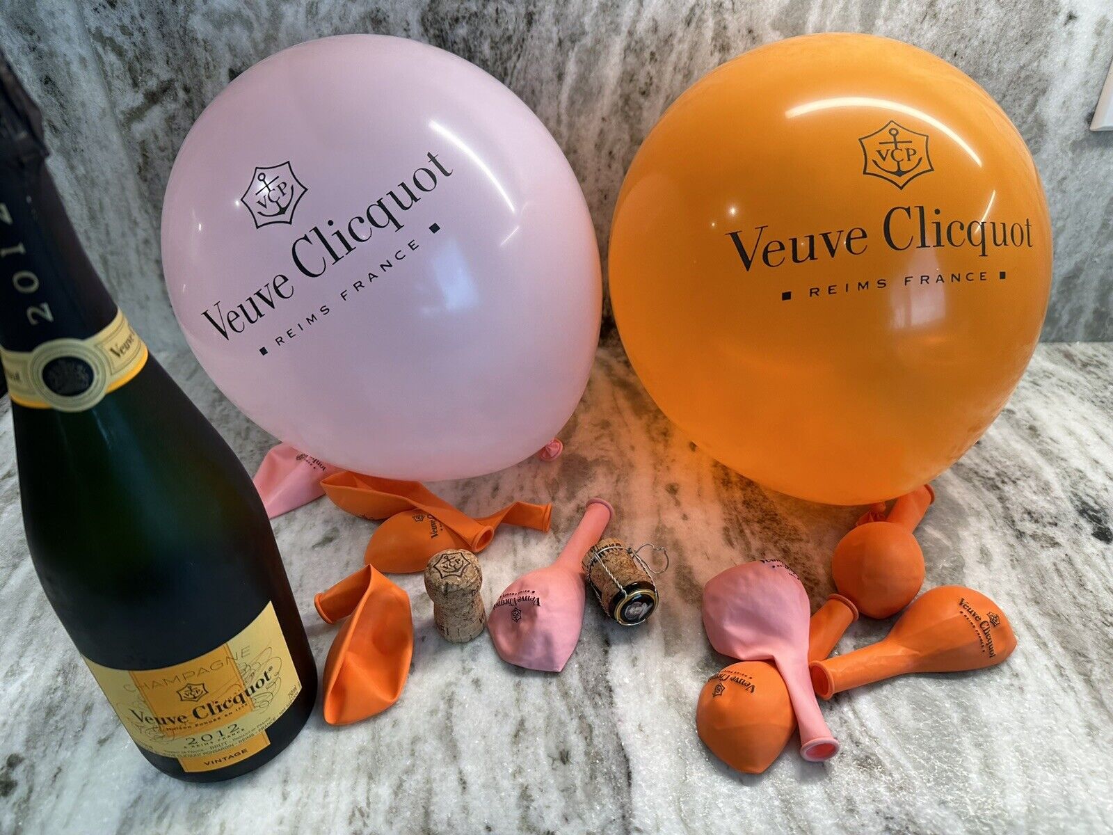 VEUVE CLICQUOT BALLOONS x10 Mixed 5 Pink 5 Orange Party Luxury Champagne Shower