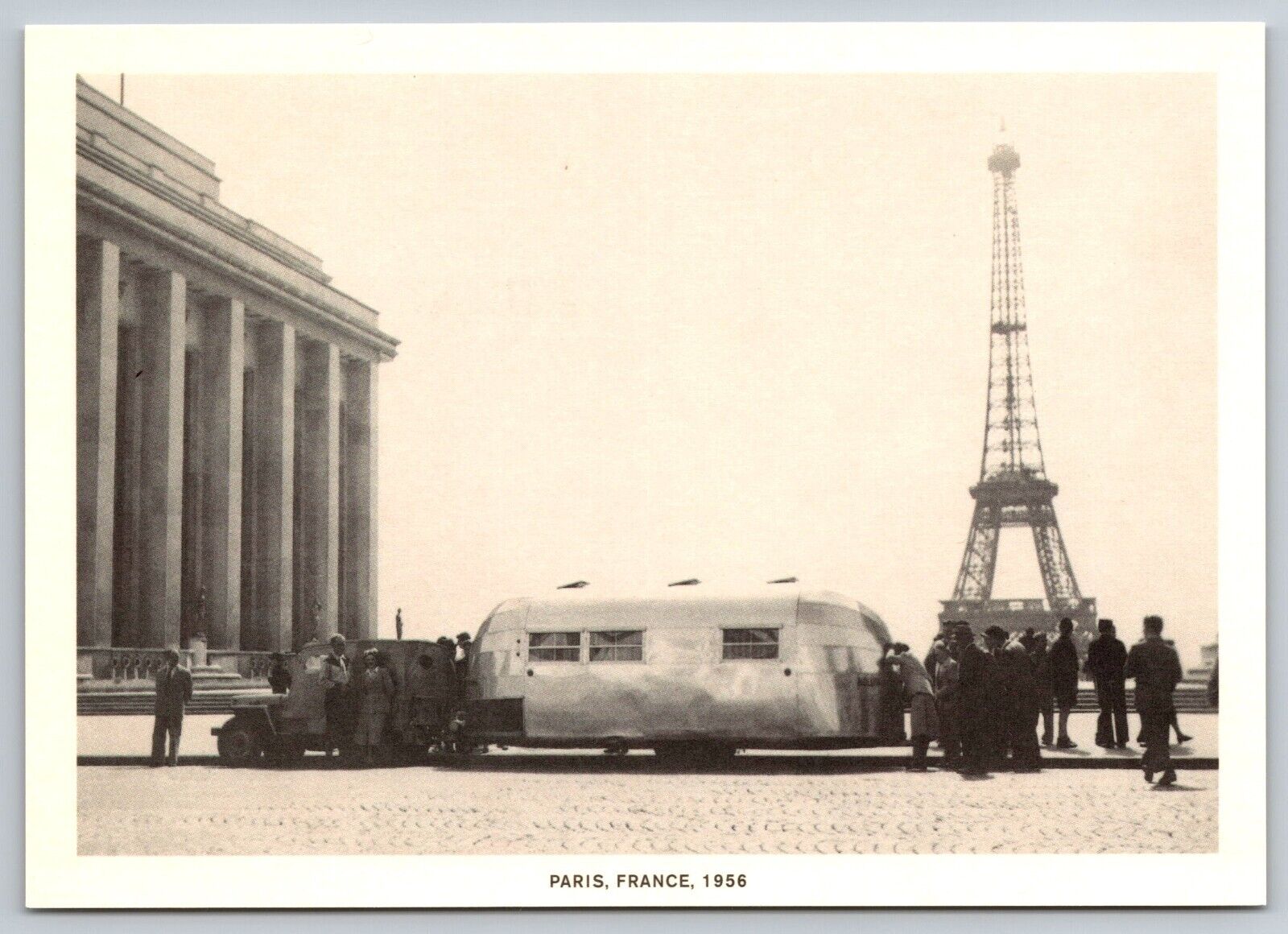 Postcard Airstream Paris France 1956 Advertising 6X4 A14