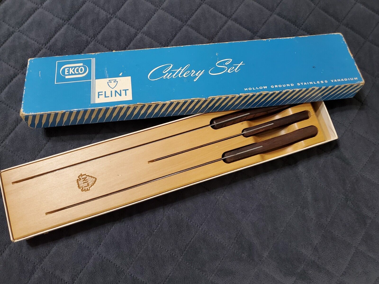 Vintage NOS Ekco Flint Cutlery Knives  Stainless Vanadium Set 7028 Original Box