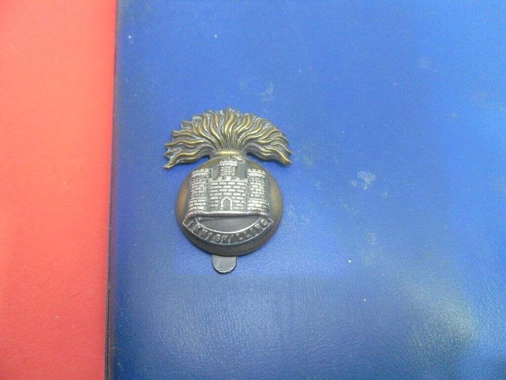 Cap badge: Royal Inniskilling Fusiliers, BiM (J.R. GAUNT)