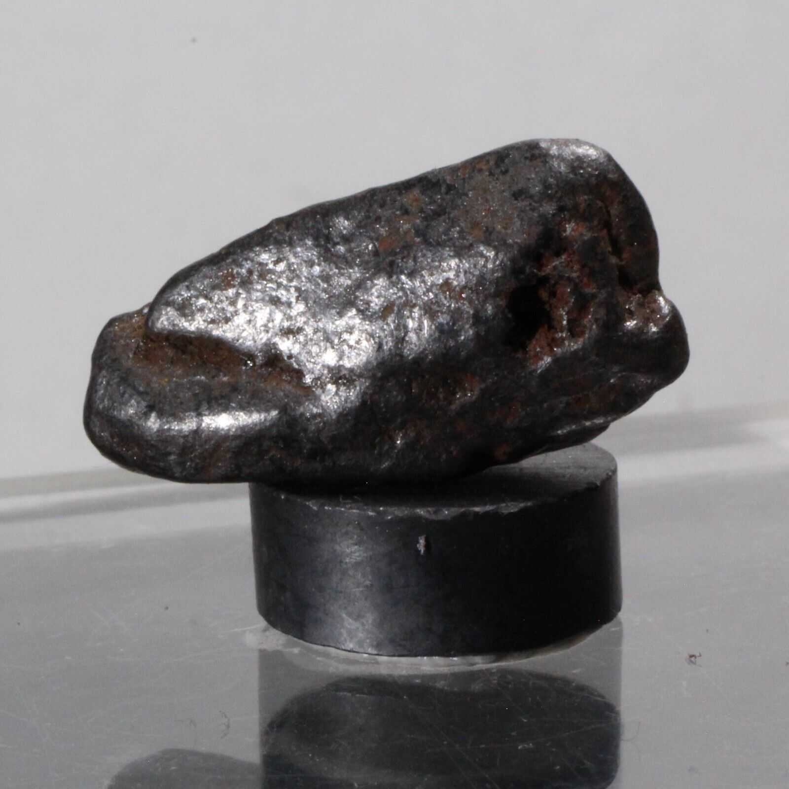 1.68GM Nantan Meteorite Fractured Iron NIckel Crystal Guangxi China Meteor A70