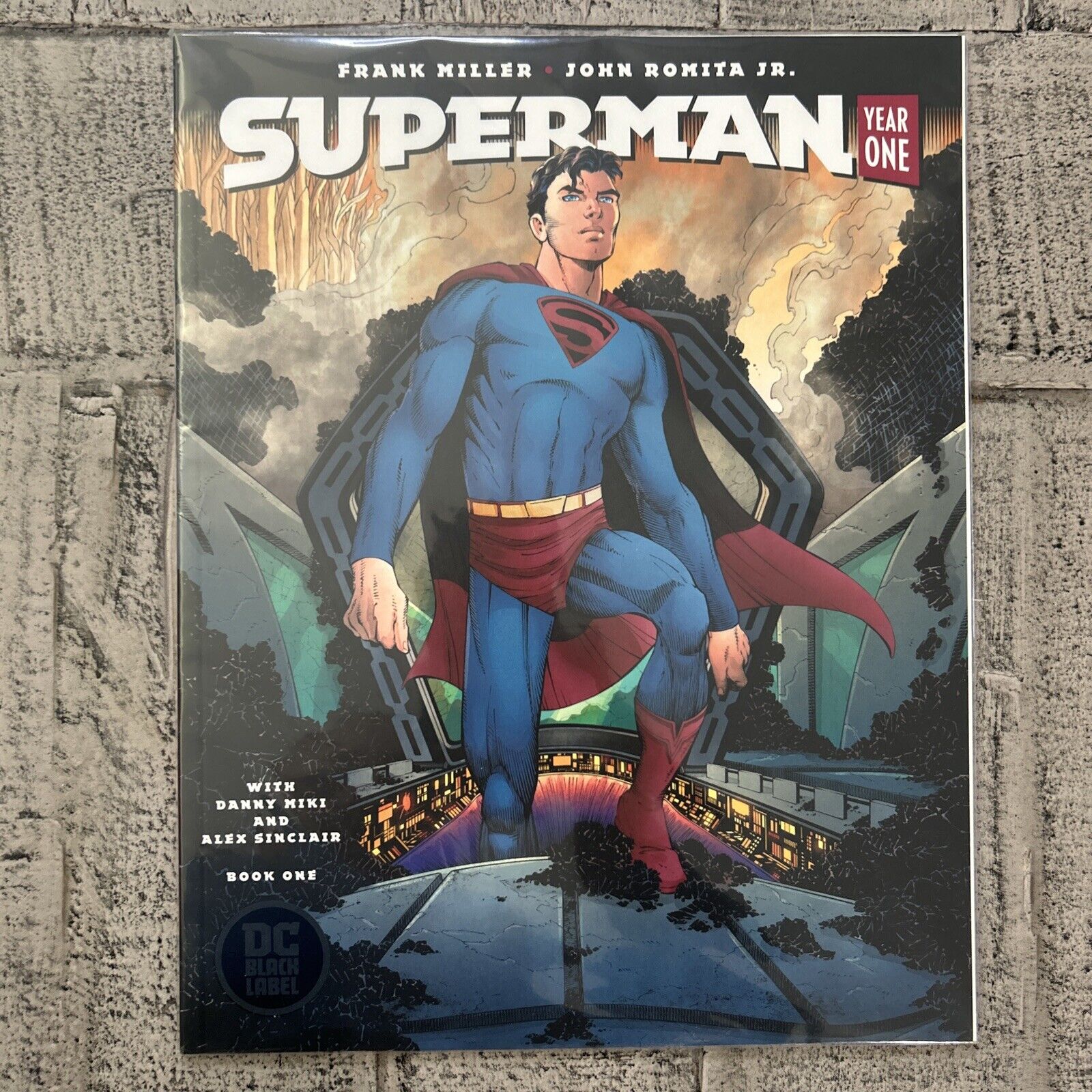 Superman Year One Book 1 Frank Miller (DC Comics, August 2019)