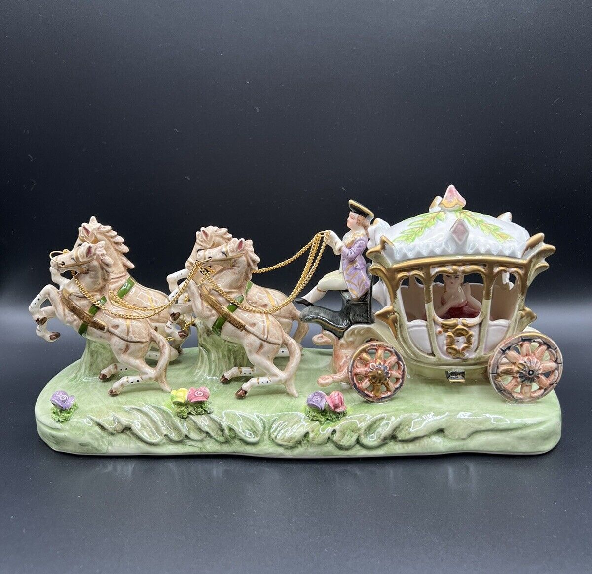 Vintage Capodimonte Neopolitan Porcelain Horse Drawn Royal Carriage “Cinderella”