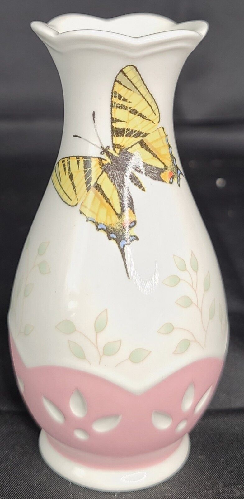 Lenox Butterfly Meadow Bud Vase (Pink) Monarch Butterfly Ladybug 4-3/4\