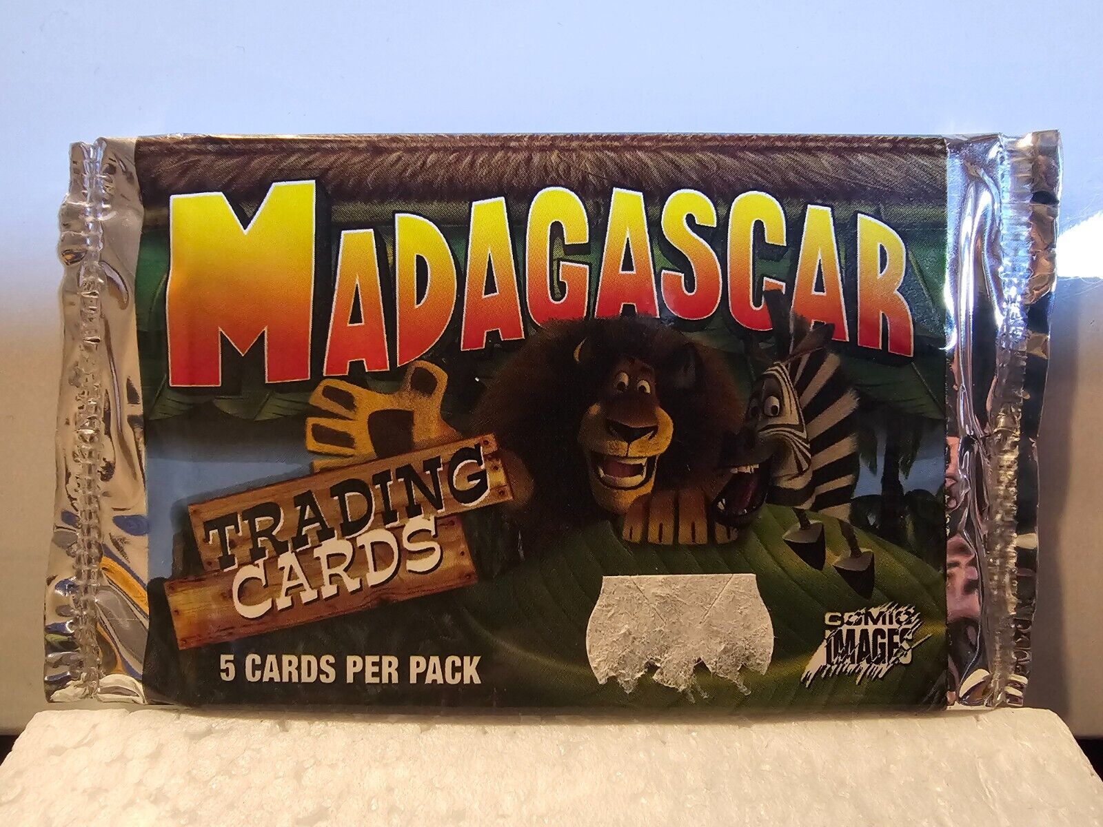 2005 Comic Images DreamWorks Madagascar Cards Pack Sealed NEW