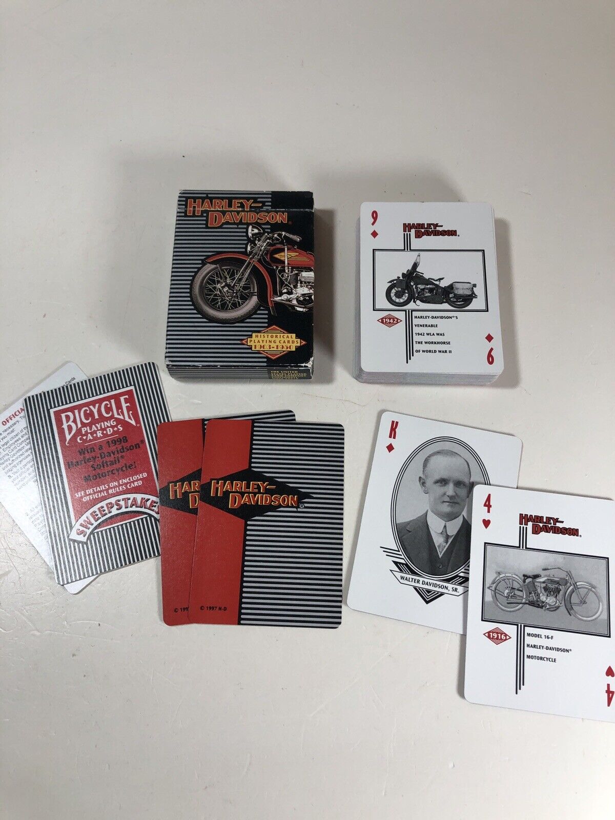 Harley Davidson Motorcycle 1903-1950 Historical Playing Cards Deck 1997 Bicycle