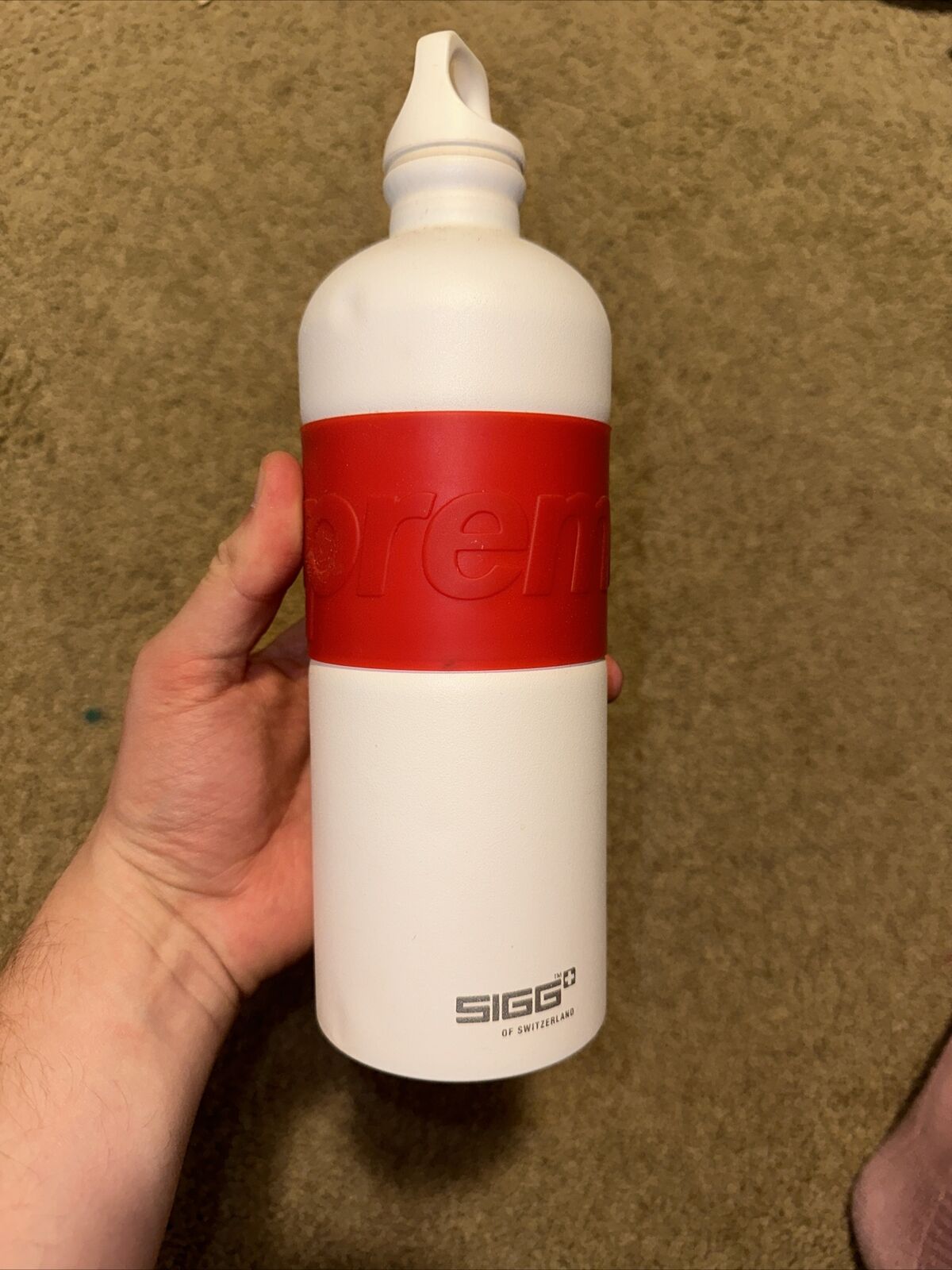 Used Supreme SIGG CYD 1.0L Water Bottle White Color SS19 **Ready To Ship**