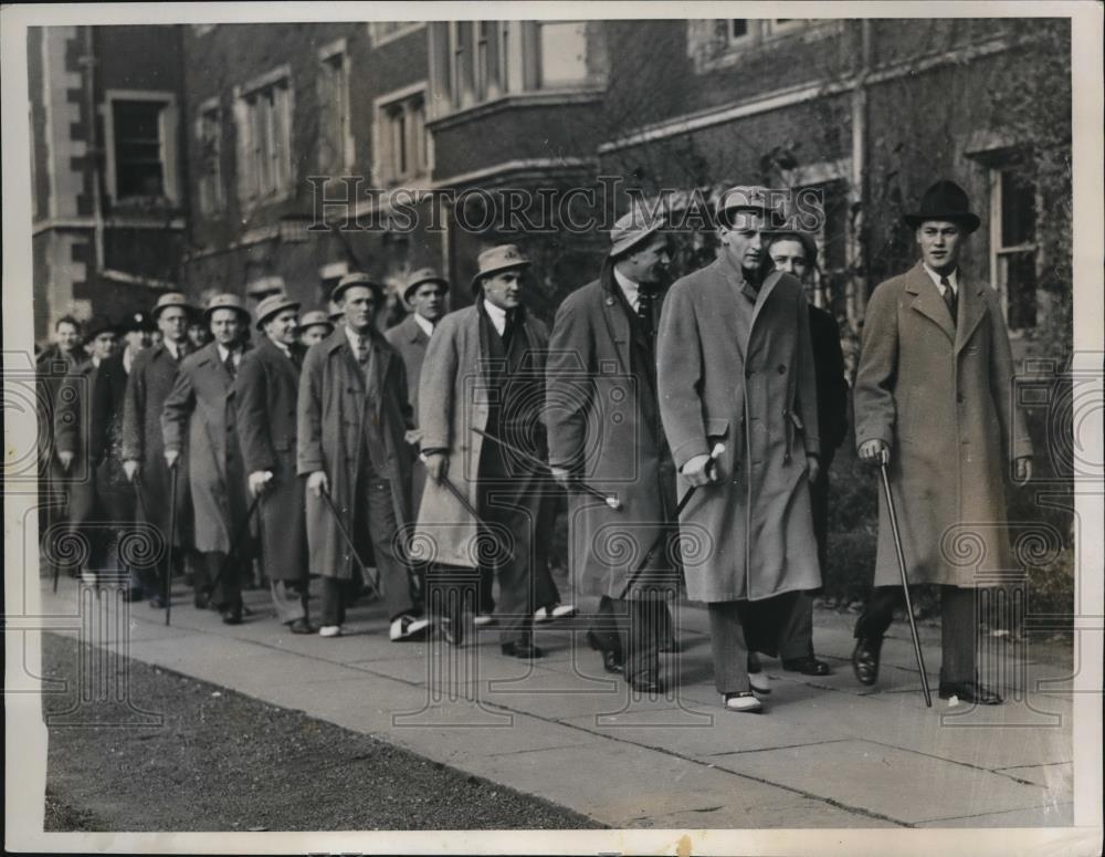 1935 Press Photo Led by Lewis Elverson and George Lowlander members of Junior