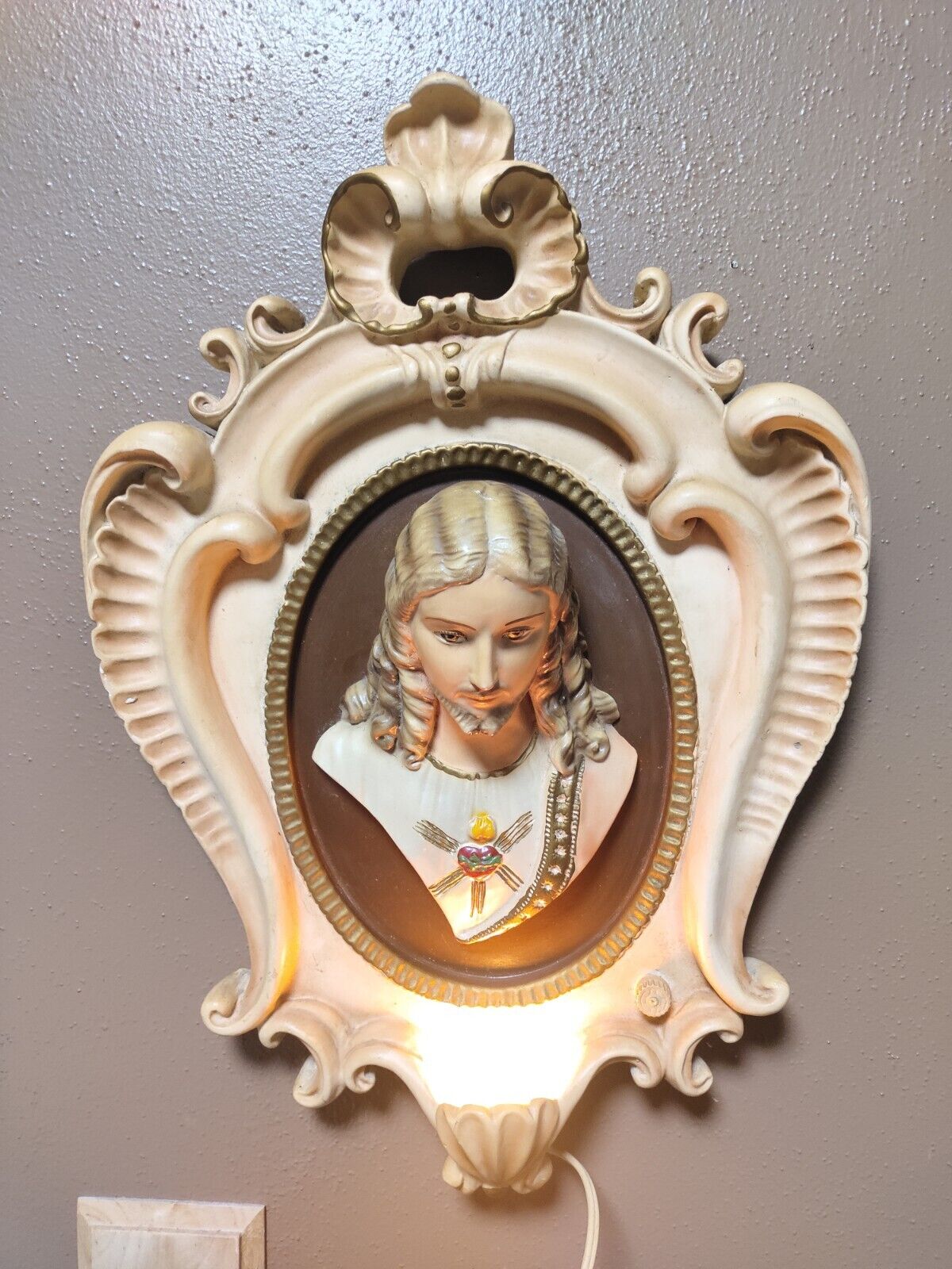 VERY RARE 1959 Religious Jesus Ceramic Hanging Night Light
