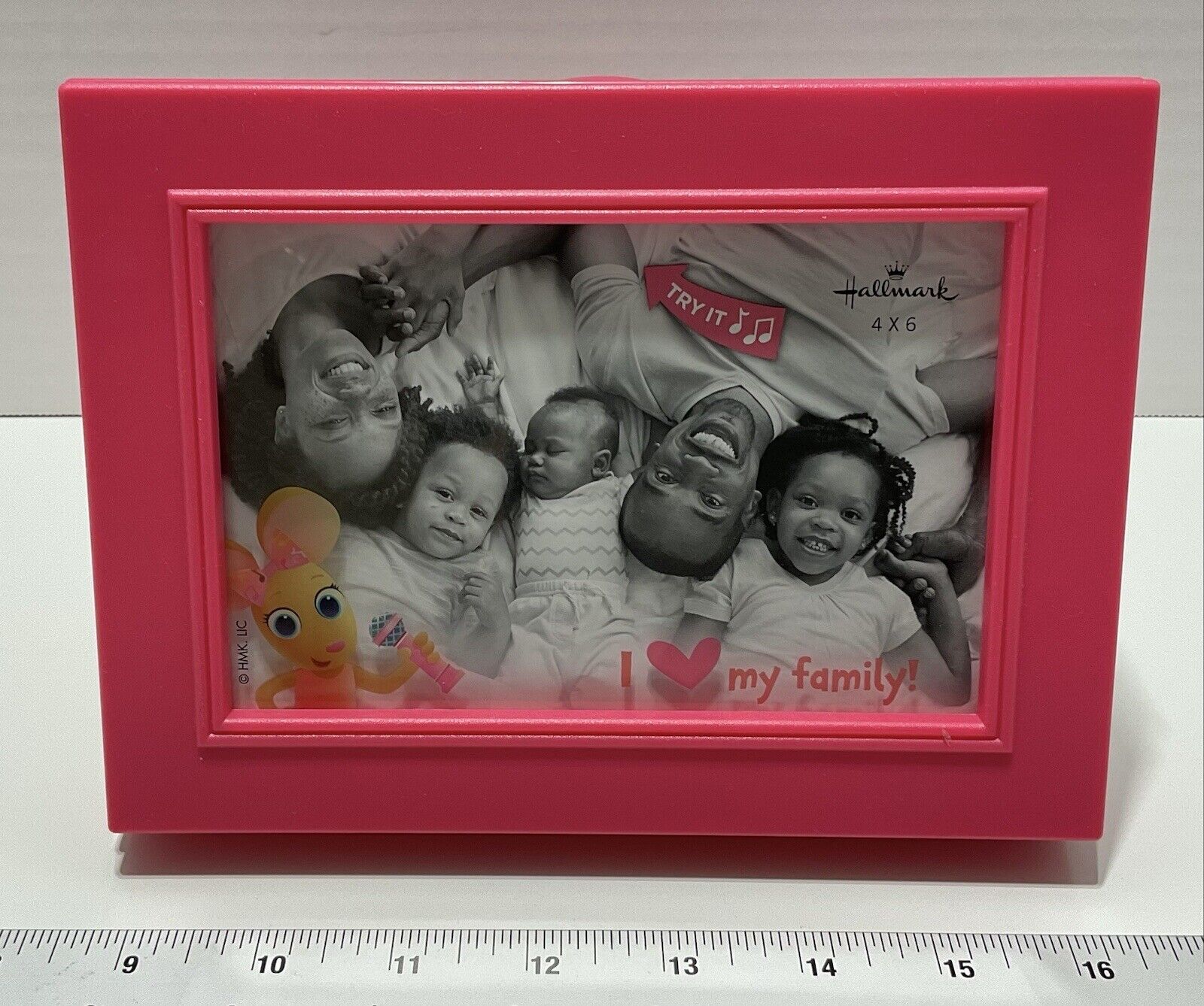 Hallmark Hot Pink Plastic Musical 4x6 Photo Frame Stand