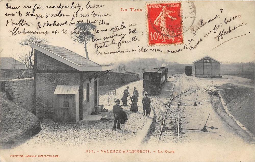 CPA 81 VALENCE D'ALBIGEOIS LA GARE (TRAIN