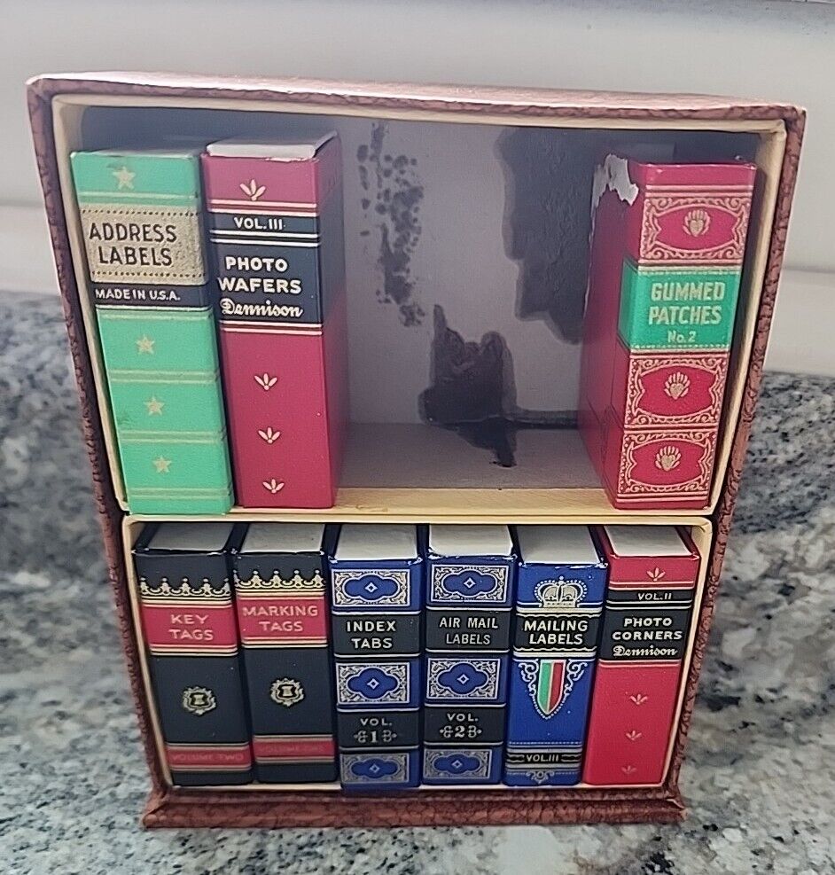 Vintage Art Deco Dennison\'s Office 9 Book Mini Bookcase Desk Set Doll House