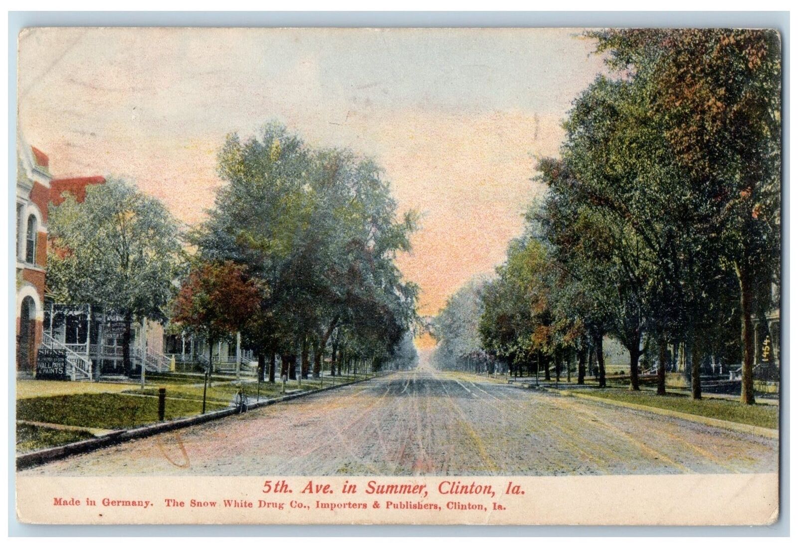 Clinton Iowa IA Postcard 5th Avenue In Summer Residence Section Trees Scene 1907