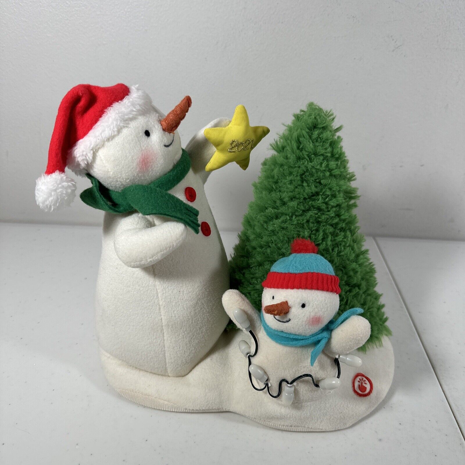 Tangled Up In Christmas Snowman 2021 Hallmark Jingle Pals Animated Tested Works