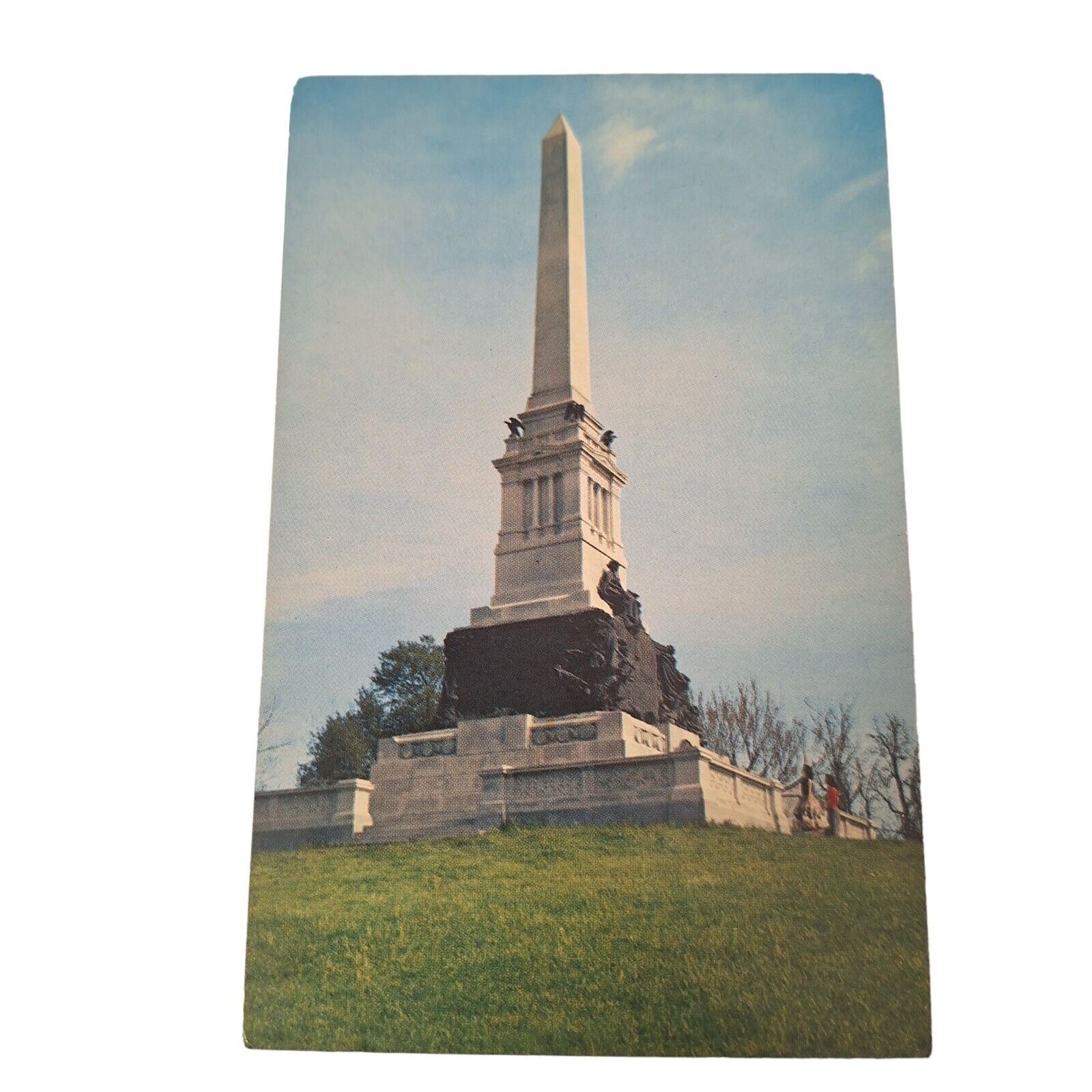 Postcard Mississippi Memorial Vicksburg National Military Park Chrome Unposted